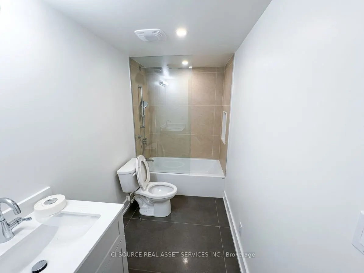 150 Brunswick Avenue #4