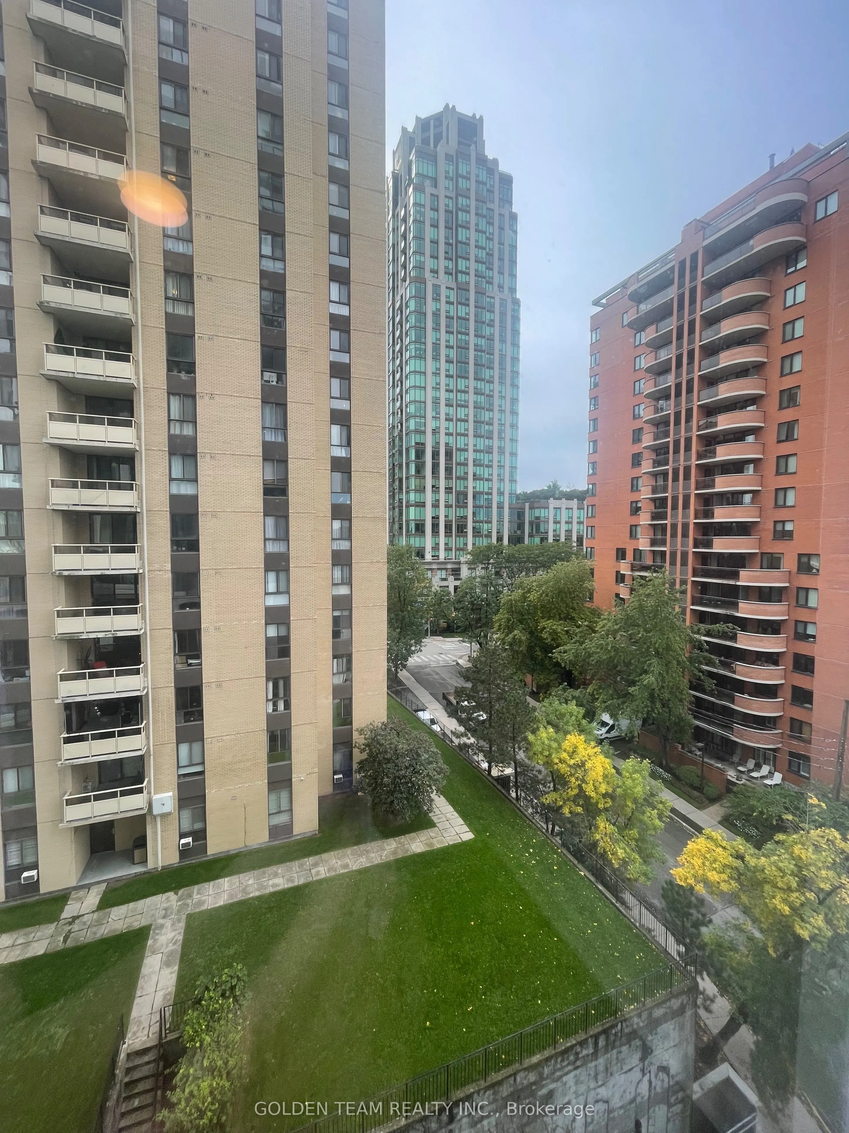 91 Montclair Avenue #905