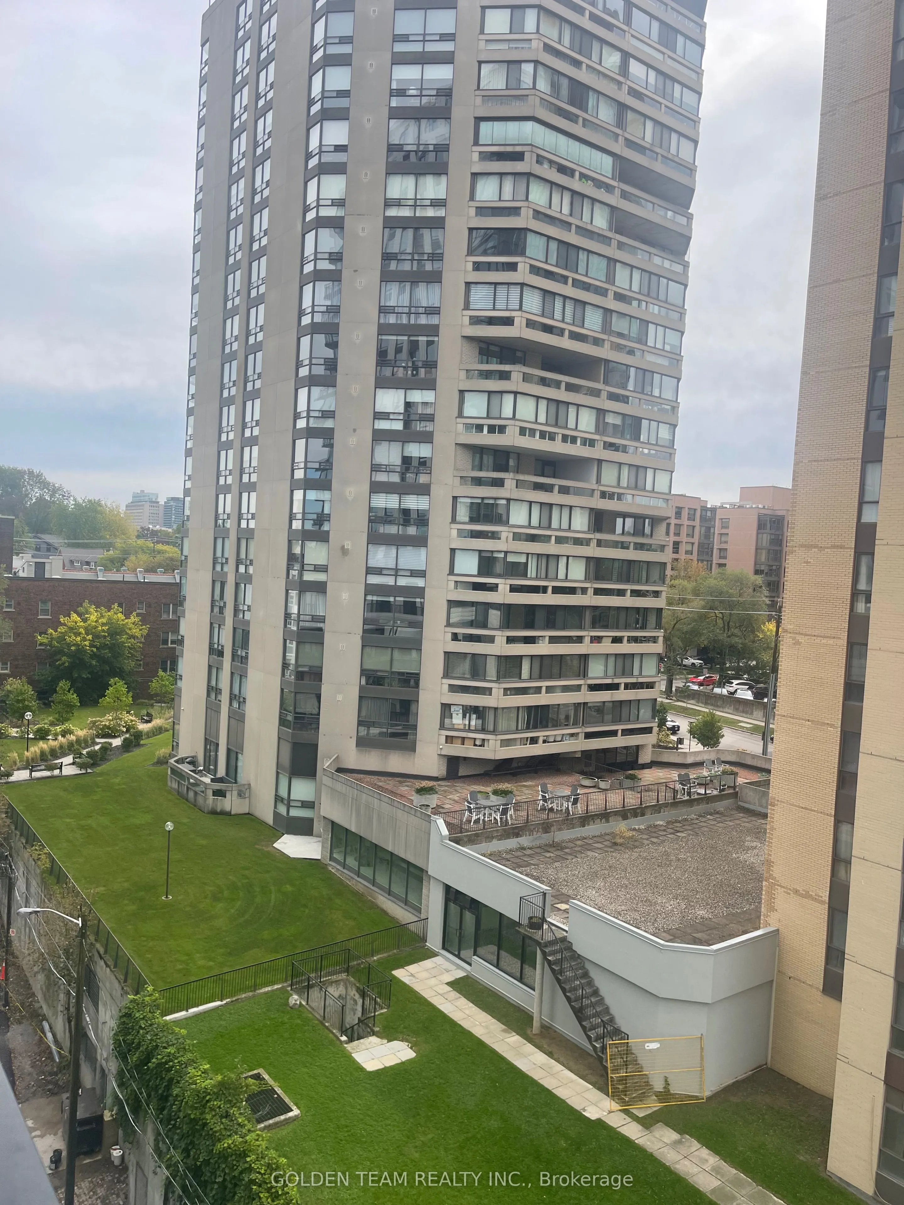 91 Montclair Avenue #905