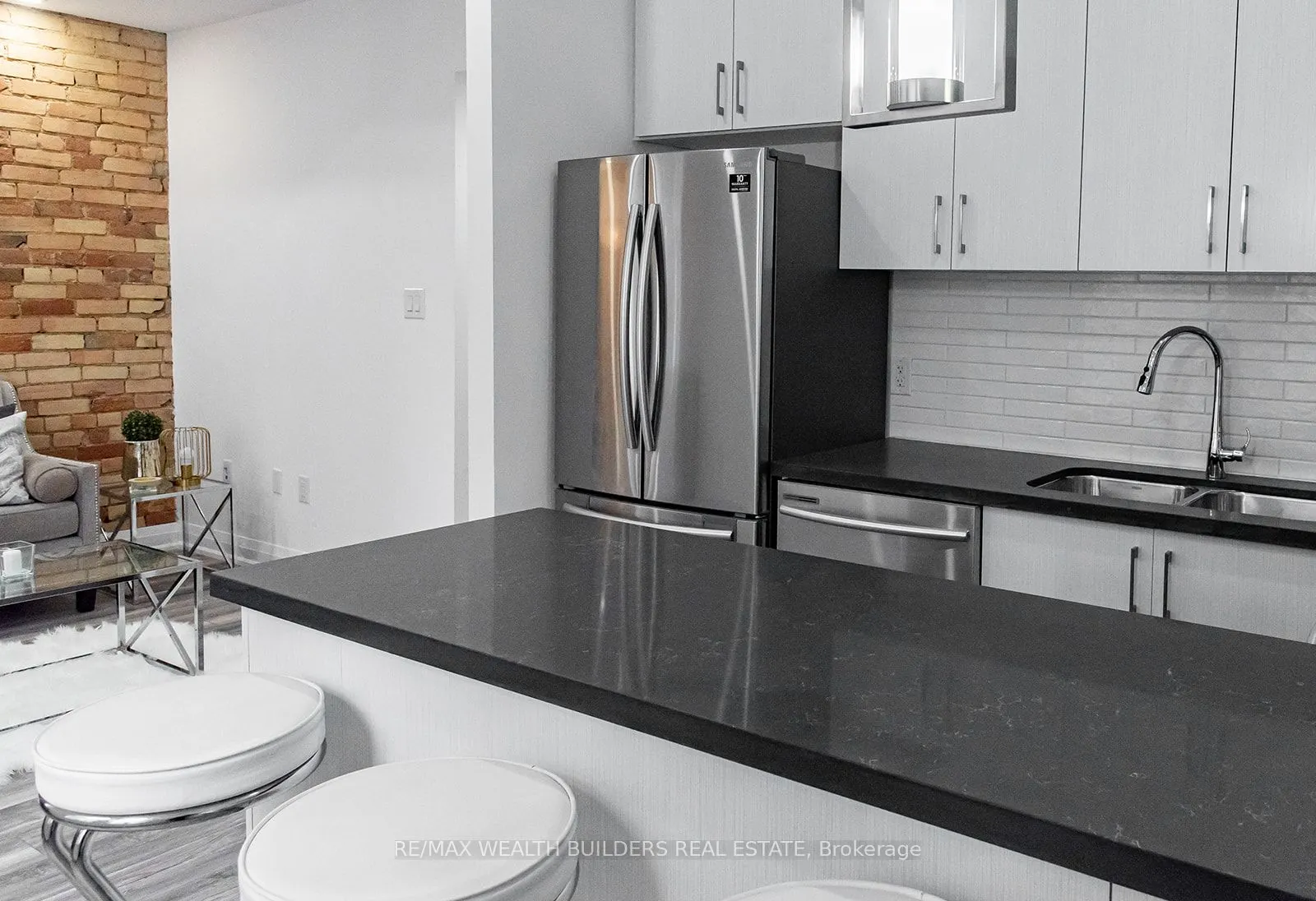 213 Jarvis Street #6