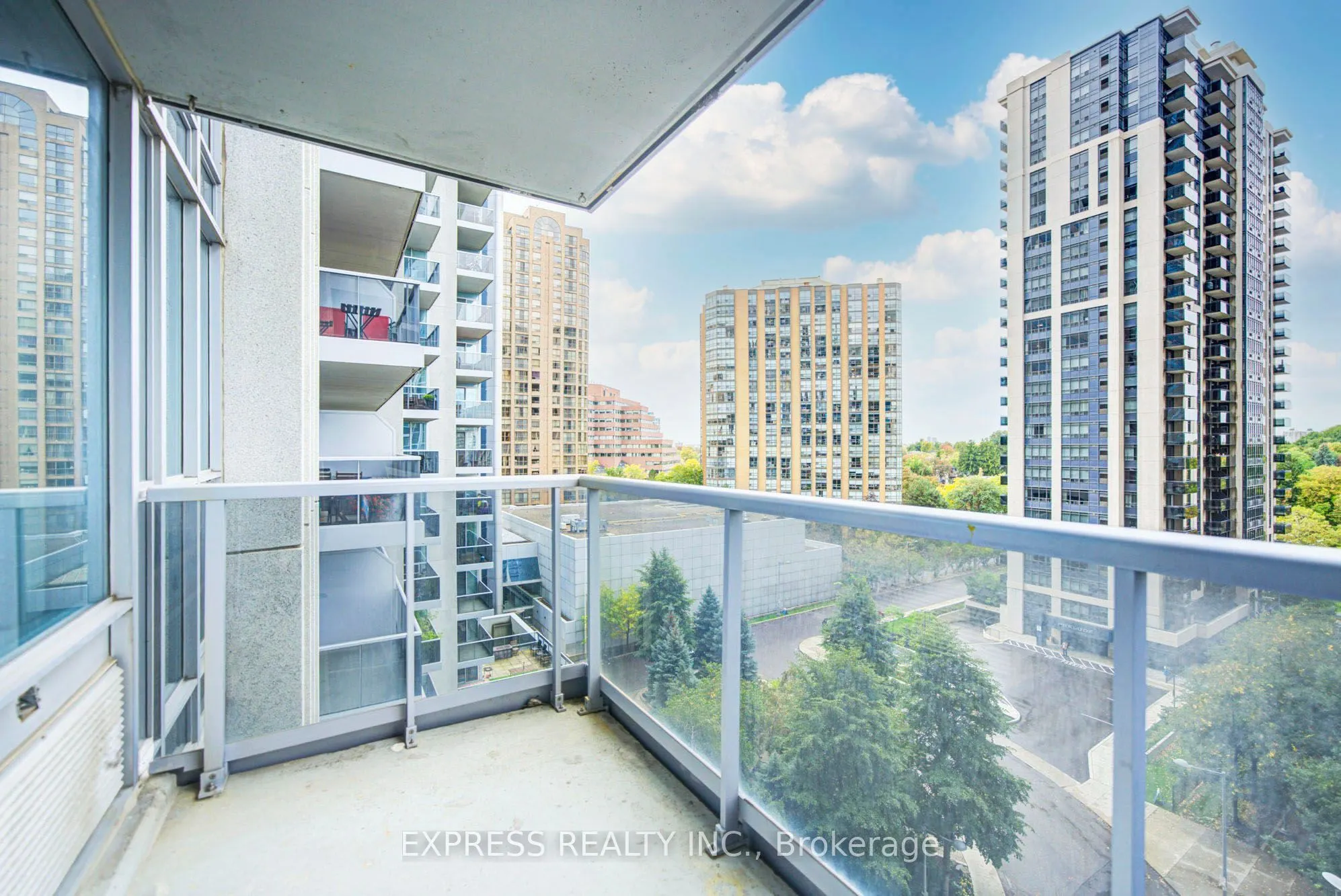4978 Yonge Street #1005