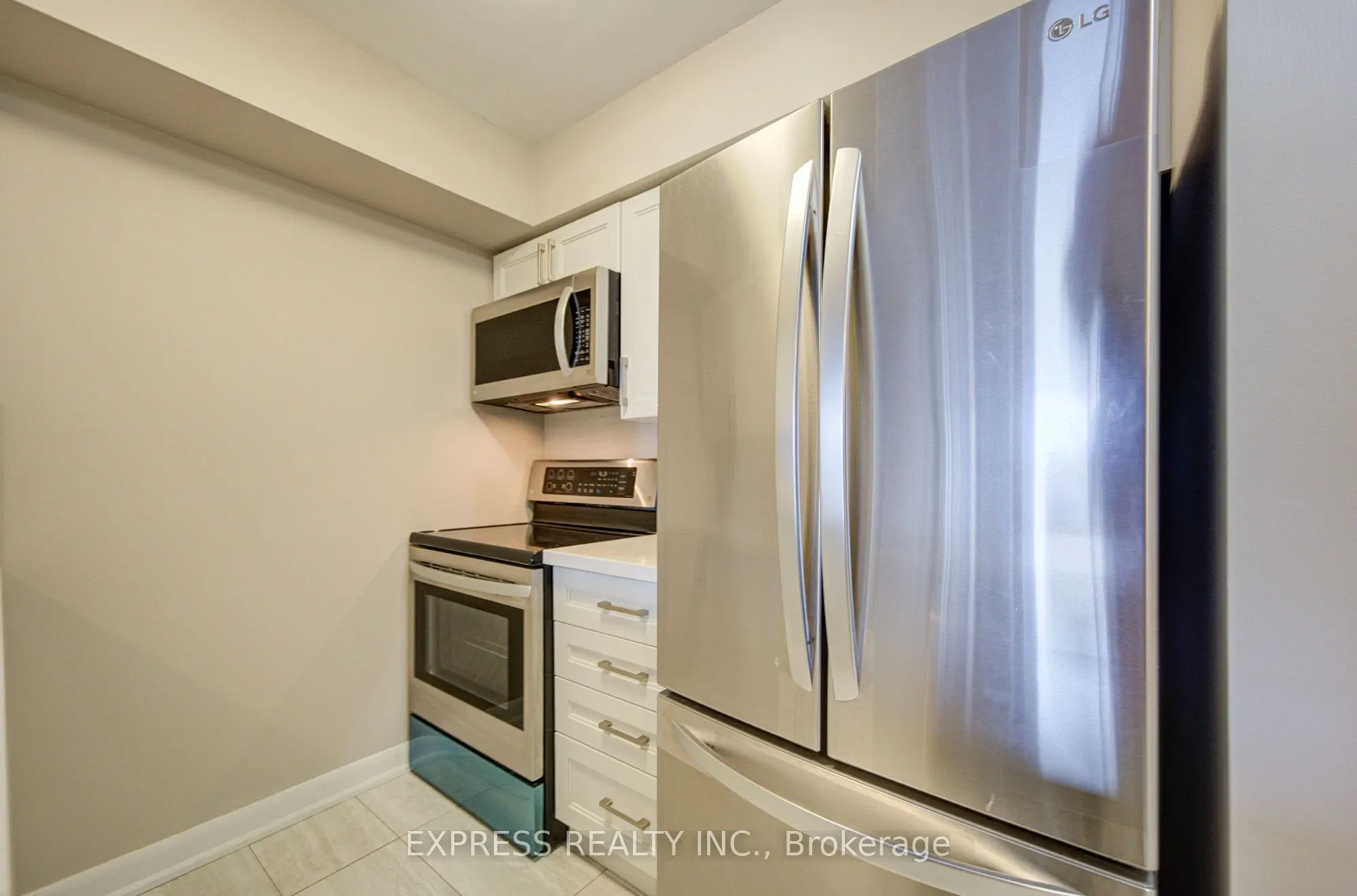 4978 Yonge Street #1005