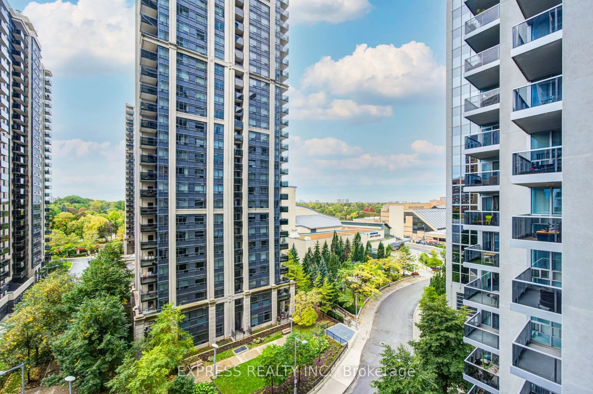 4978 Yonge Street #1005