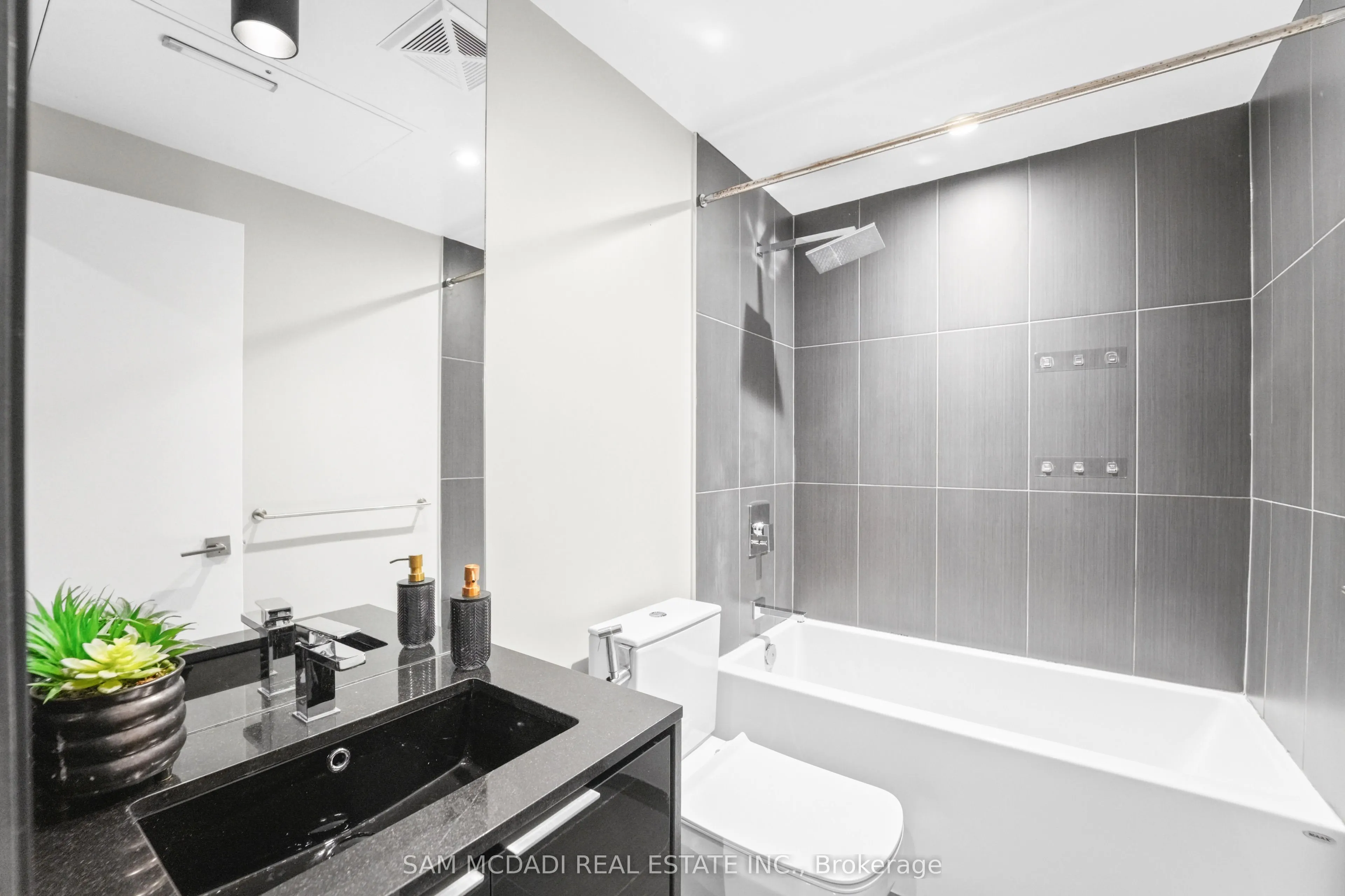 70 Temperance Street #608