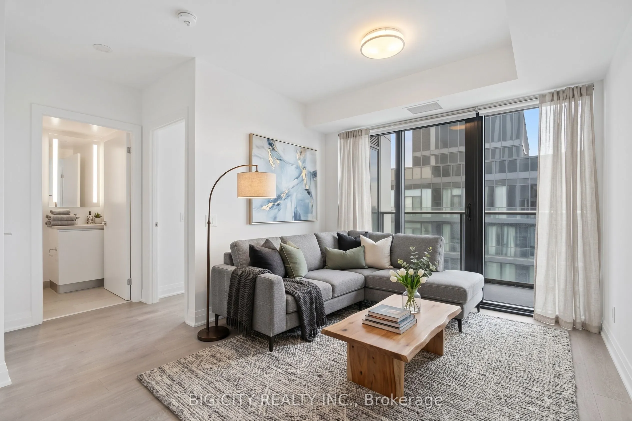25 Frederick Todd Way #2205