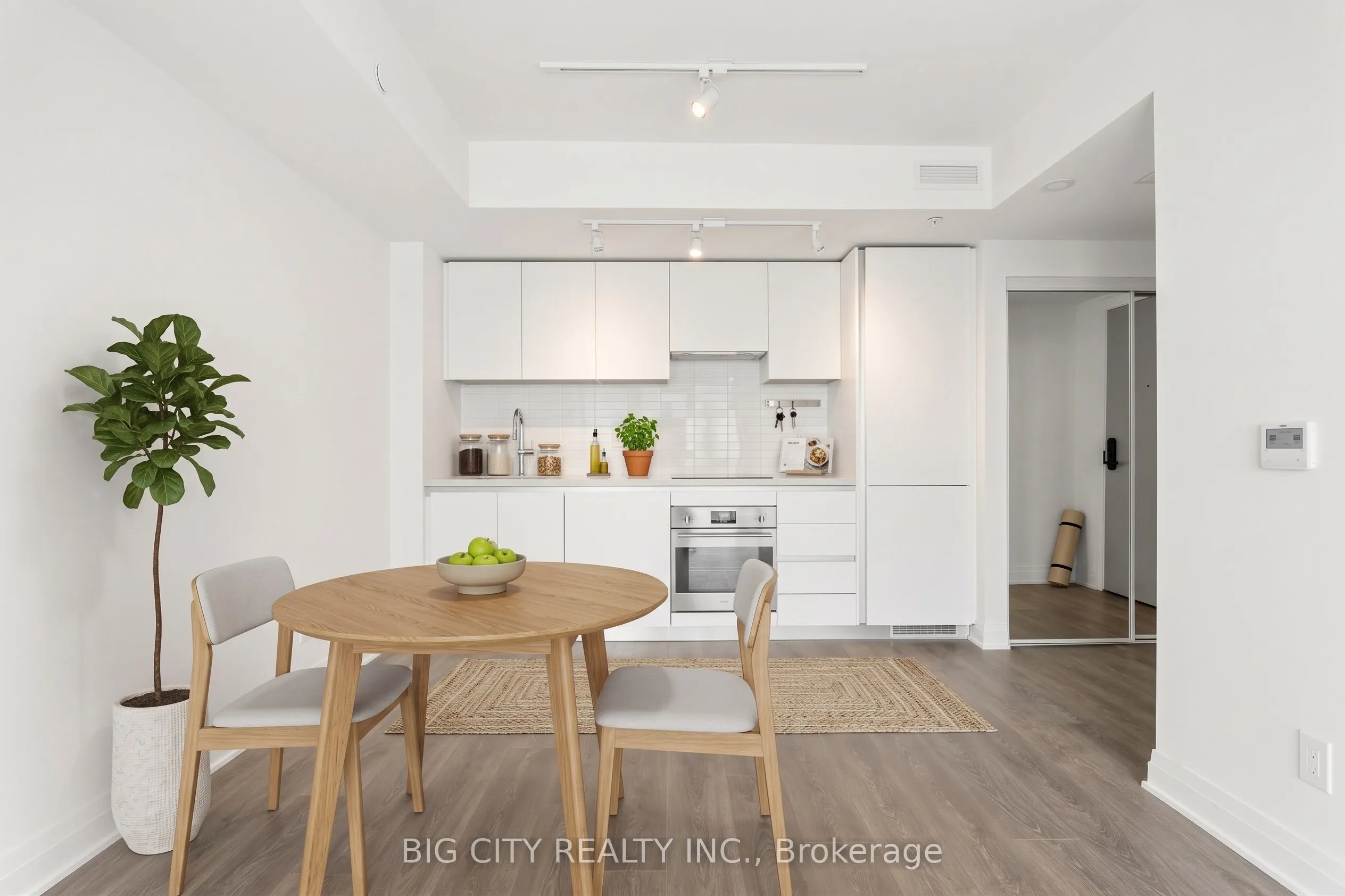 25 Frederick Todd Way #2205