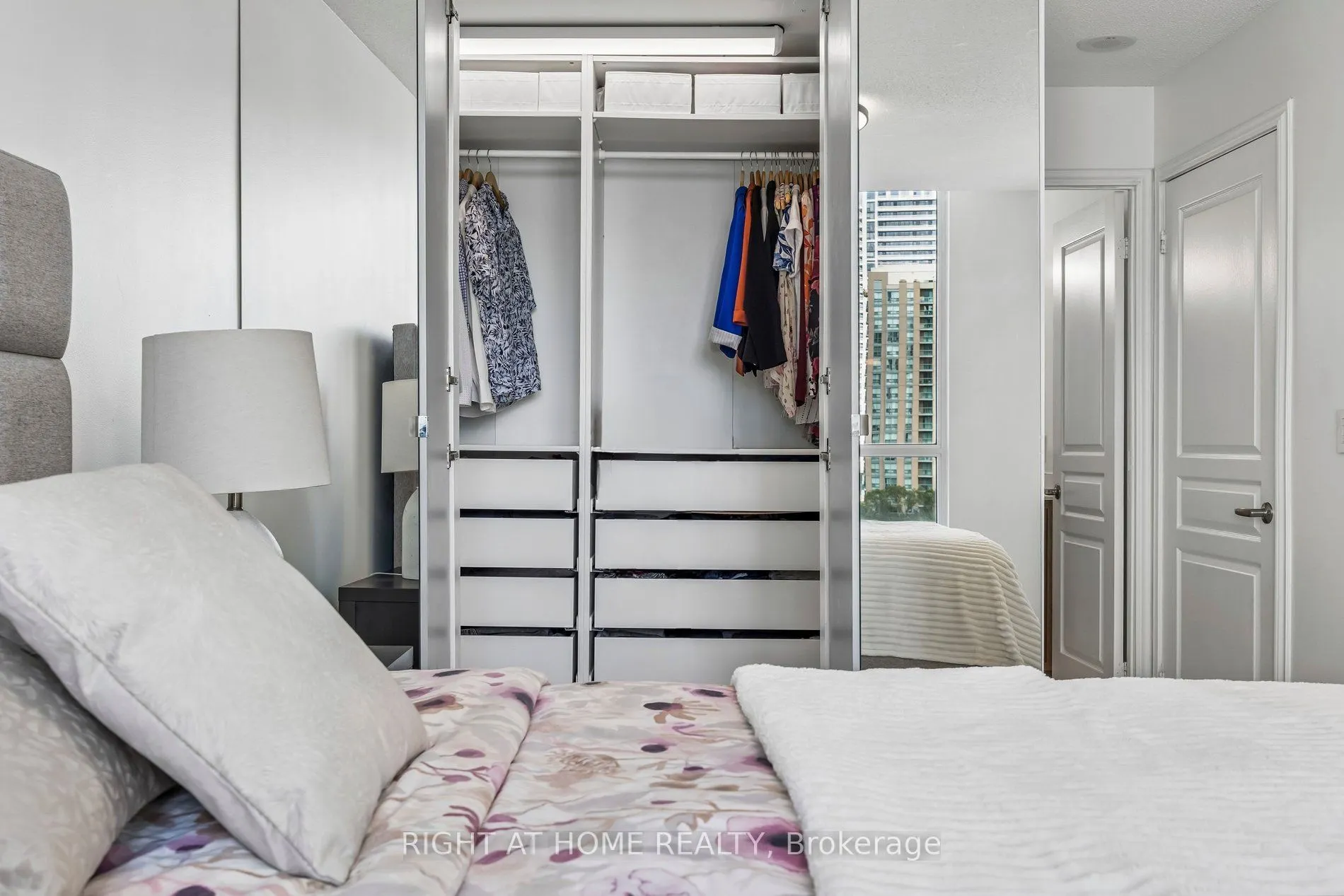 503 Beecroft Road #1116