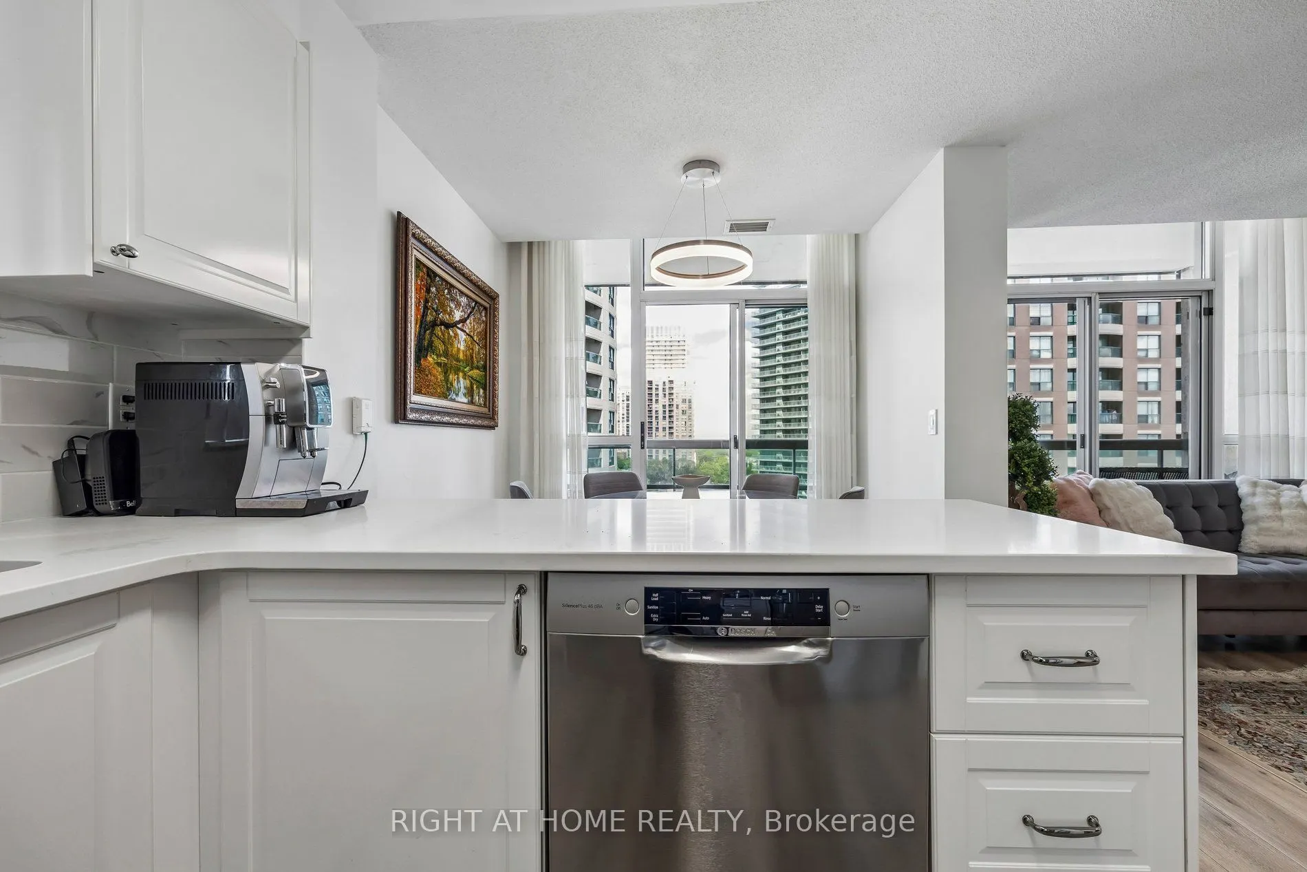503 Beecroft Road #1116