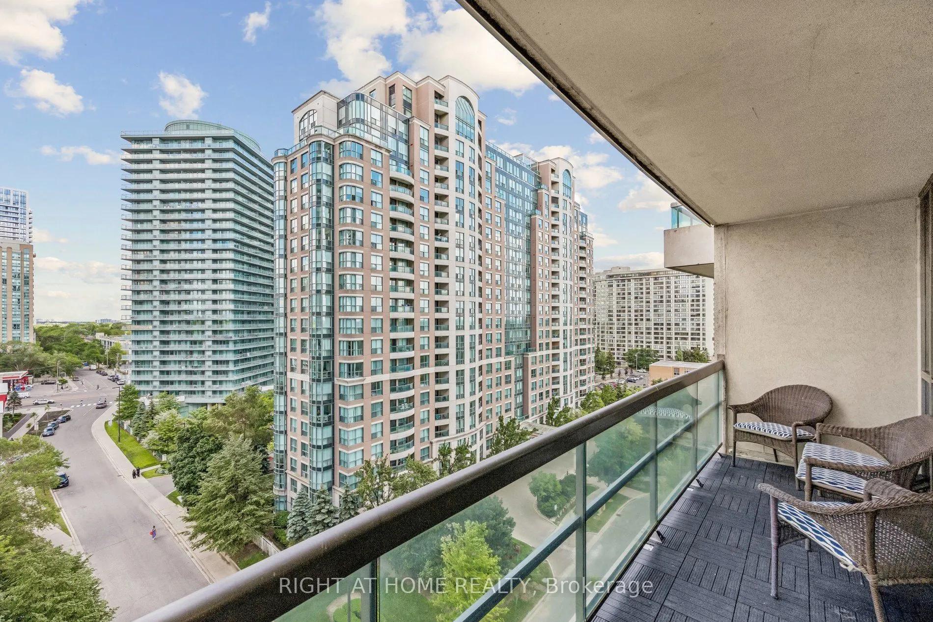 503 Beecroft Road #1116