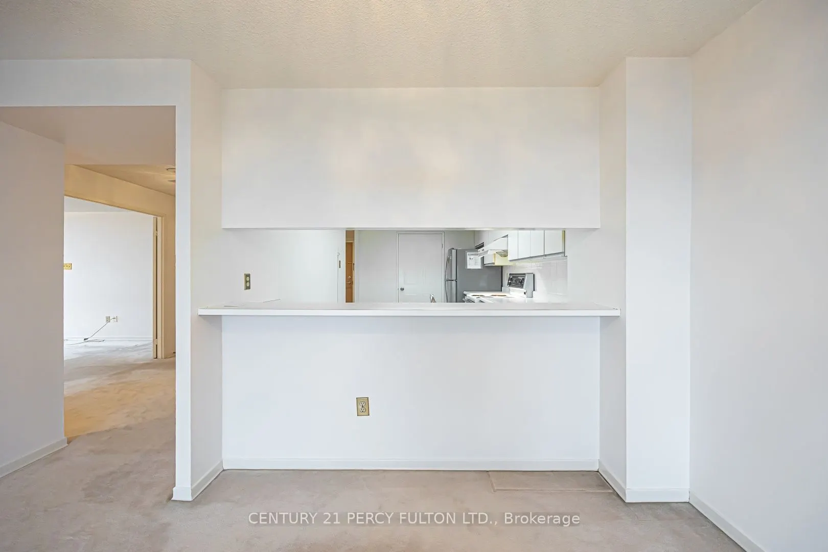 5 Kenneth Avenue #907