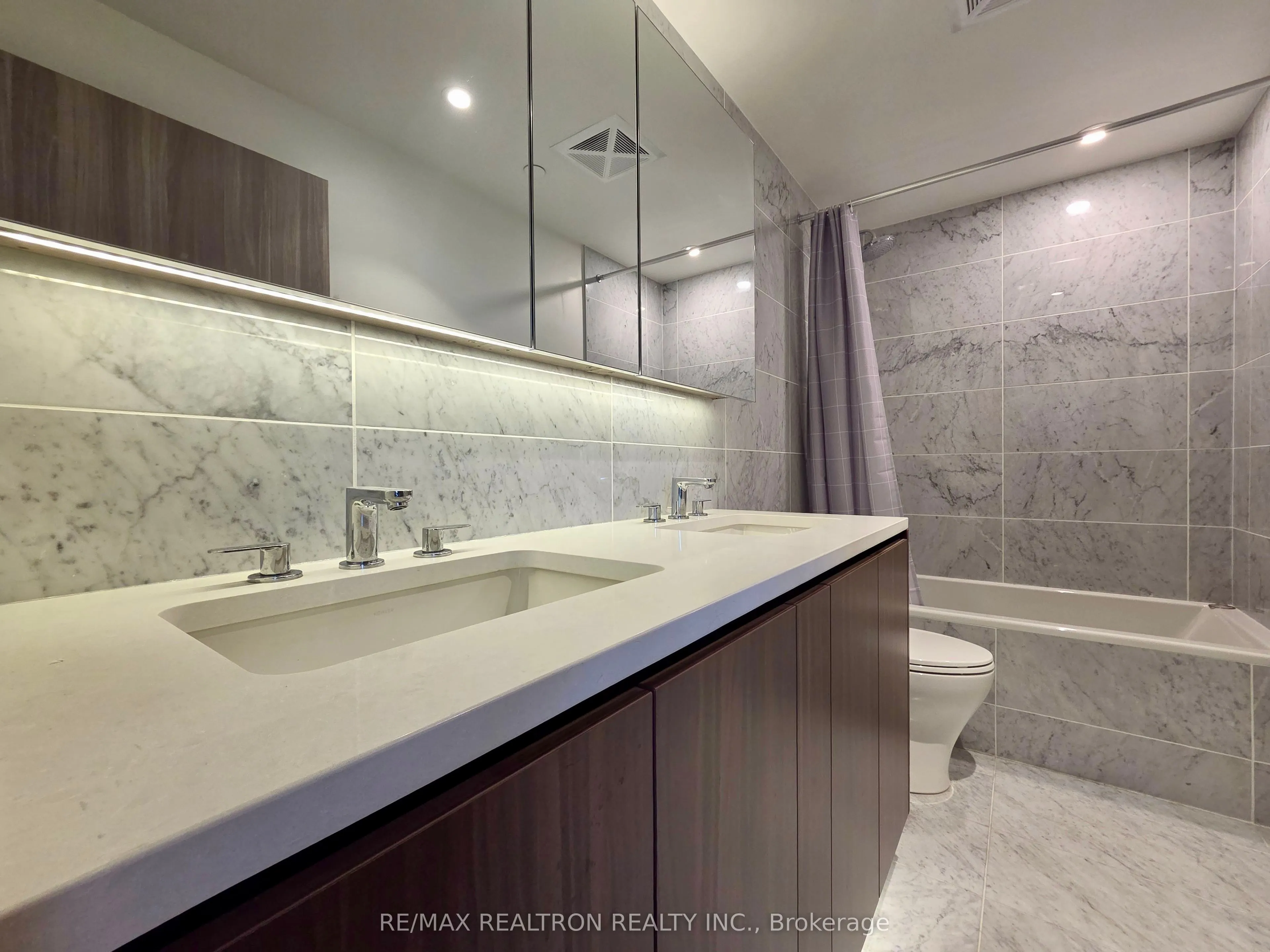 85 McMahon Drive #3102
