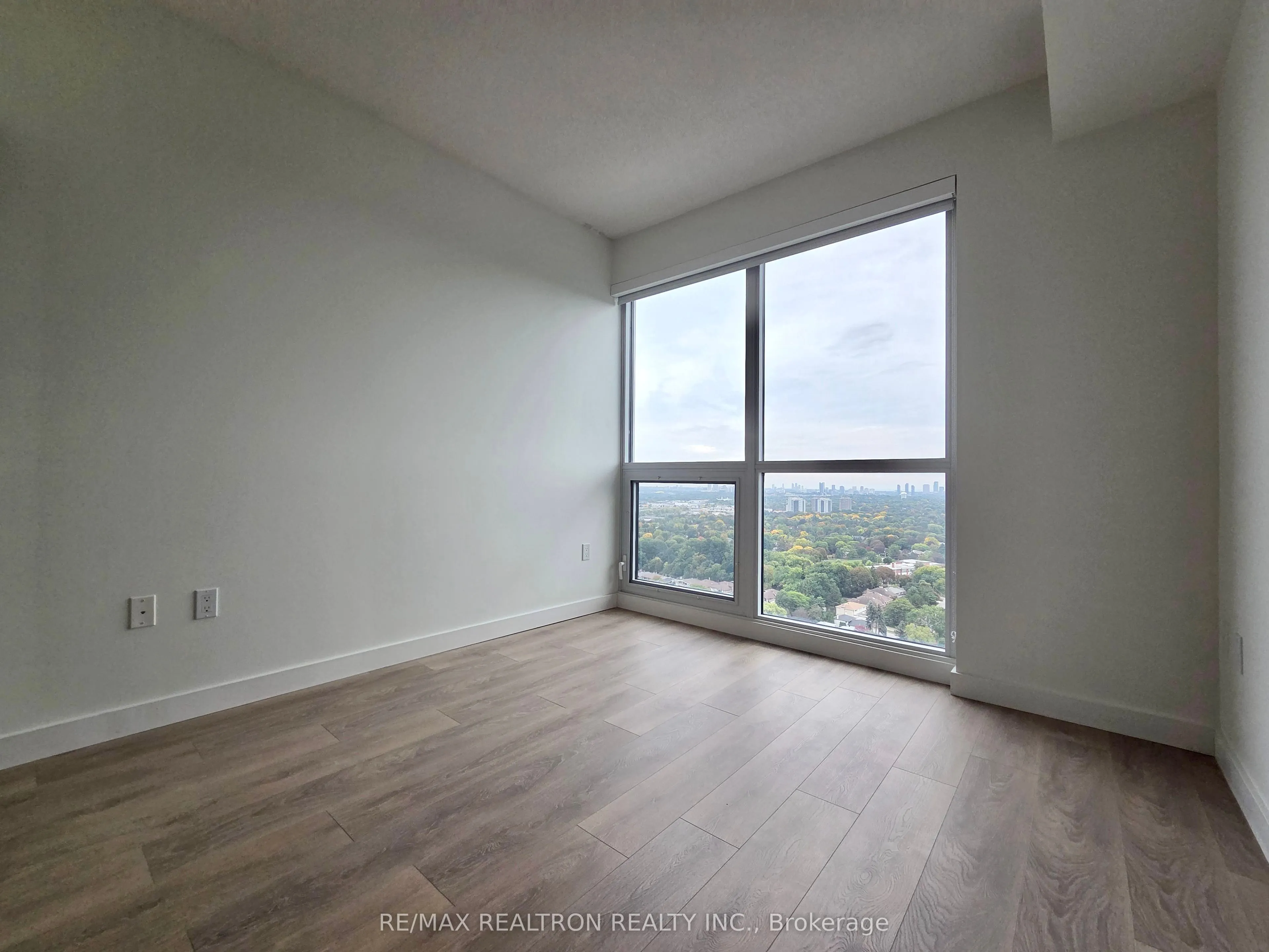 85 McMahon Drive #3102