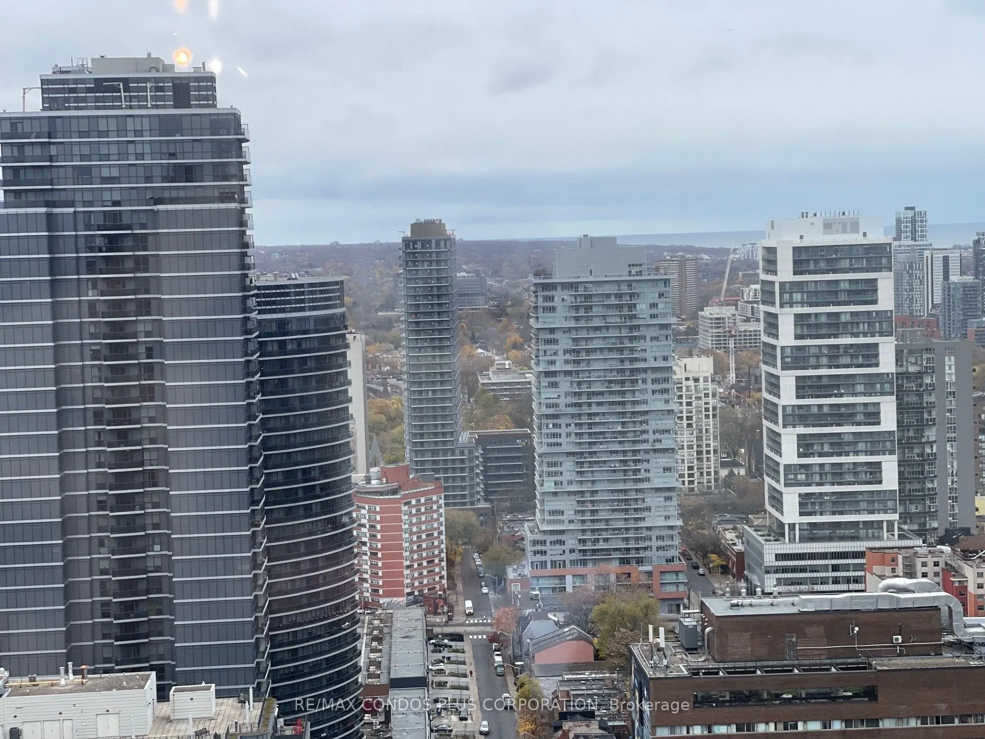 763 Bay Street #3904
