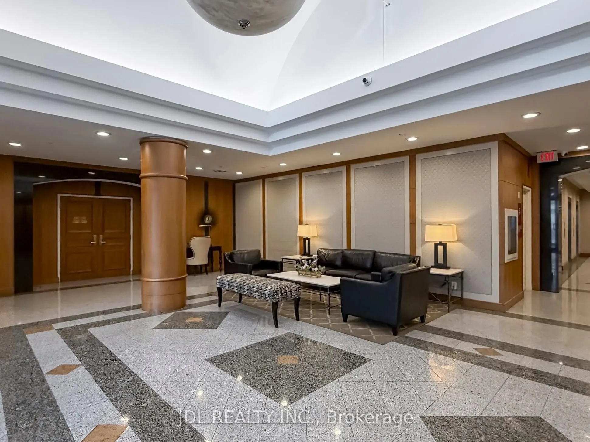 260 Doris Avenue #906