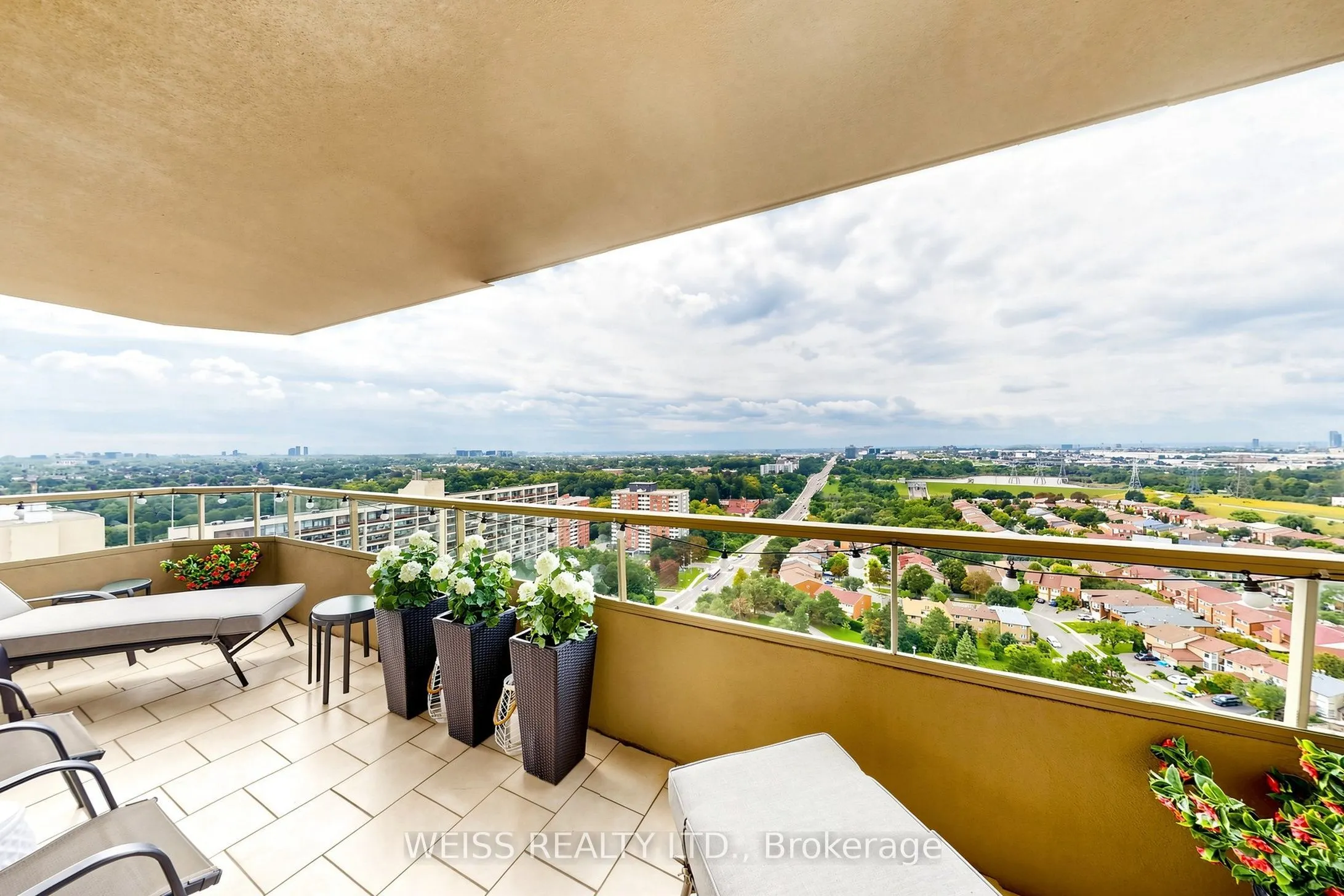 10 Torresdale Avenue #2104