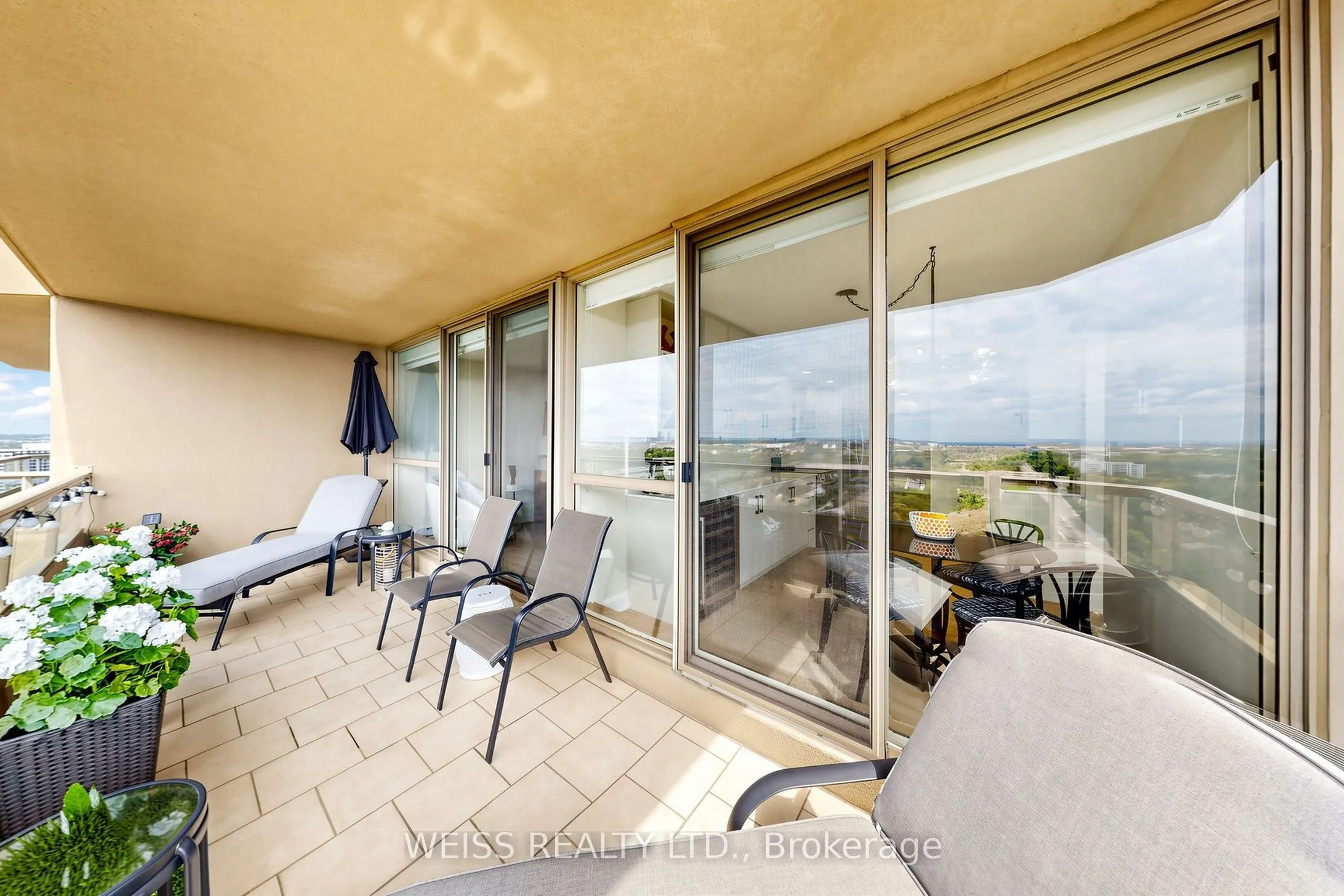 10 Torresdale Avenue #2104