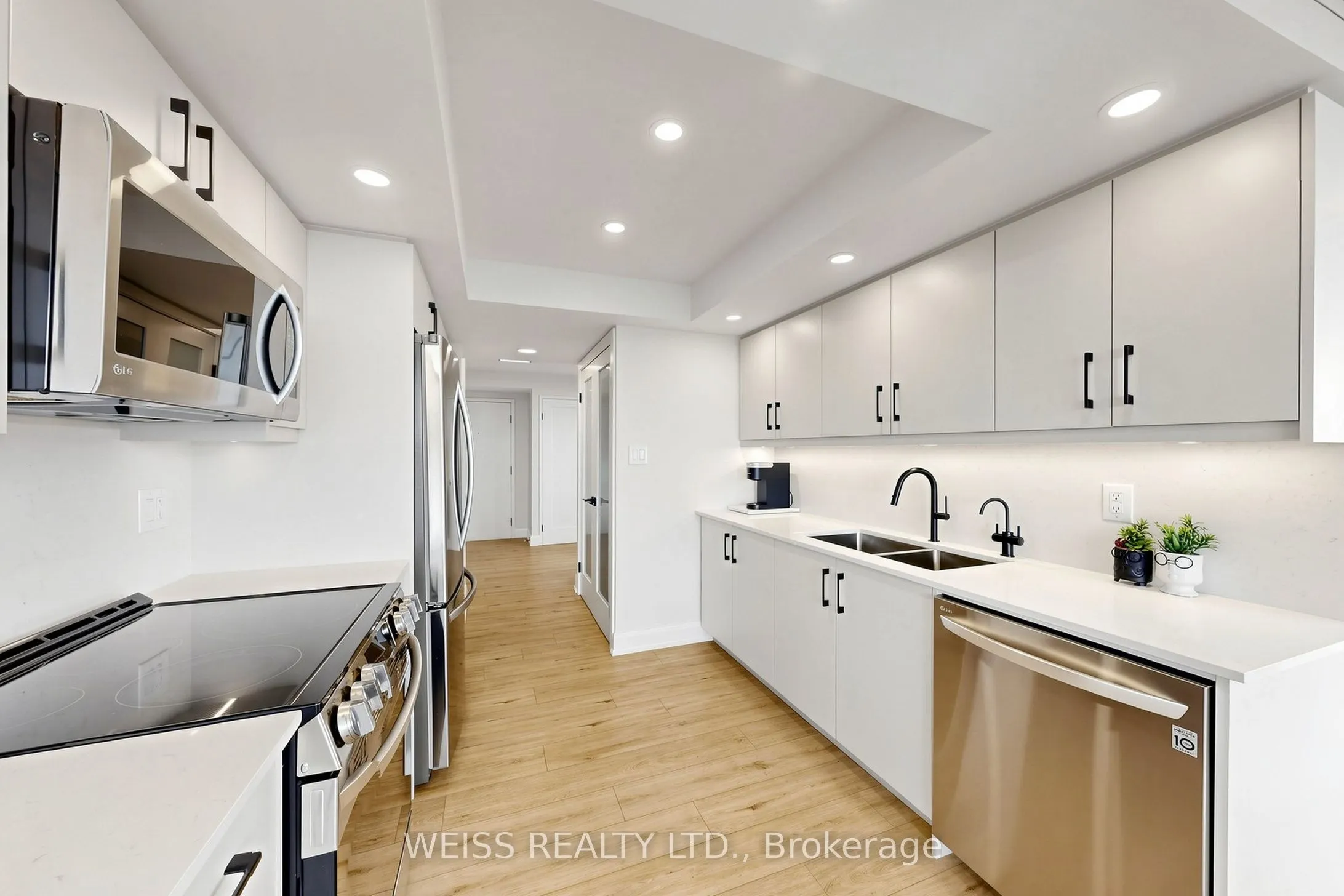 10 Torresdale Avenue #2104