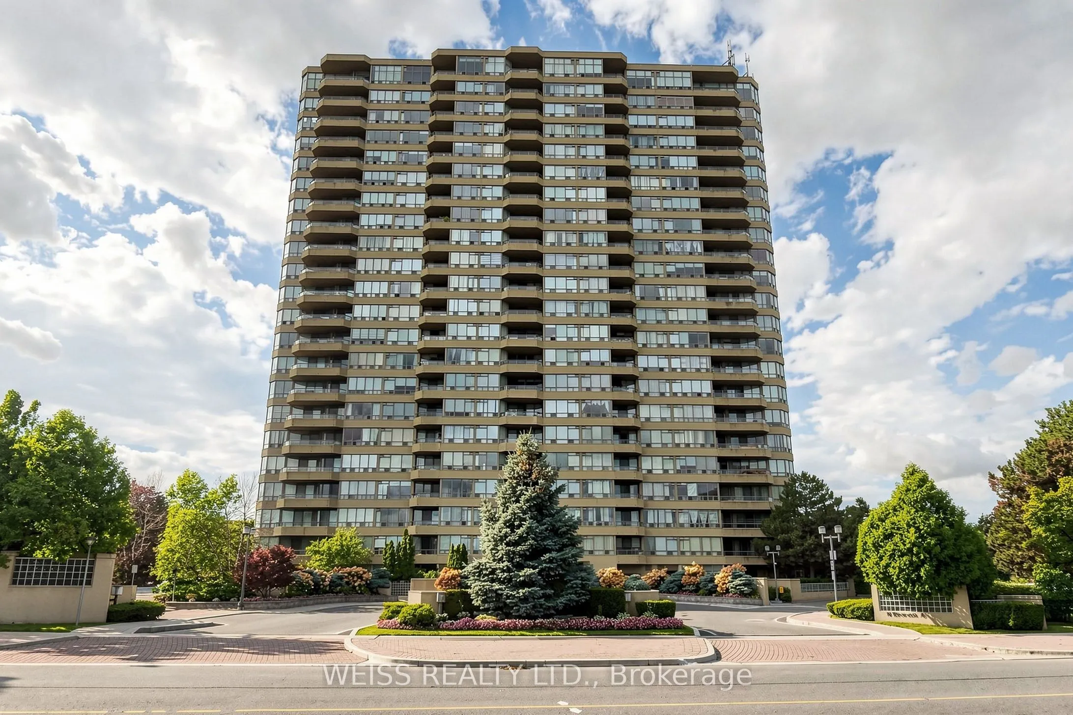 10 Torresdale Avenue #2104