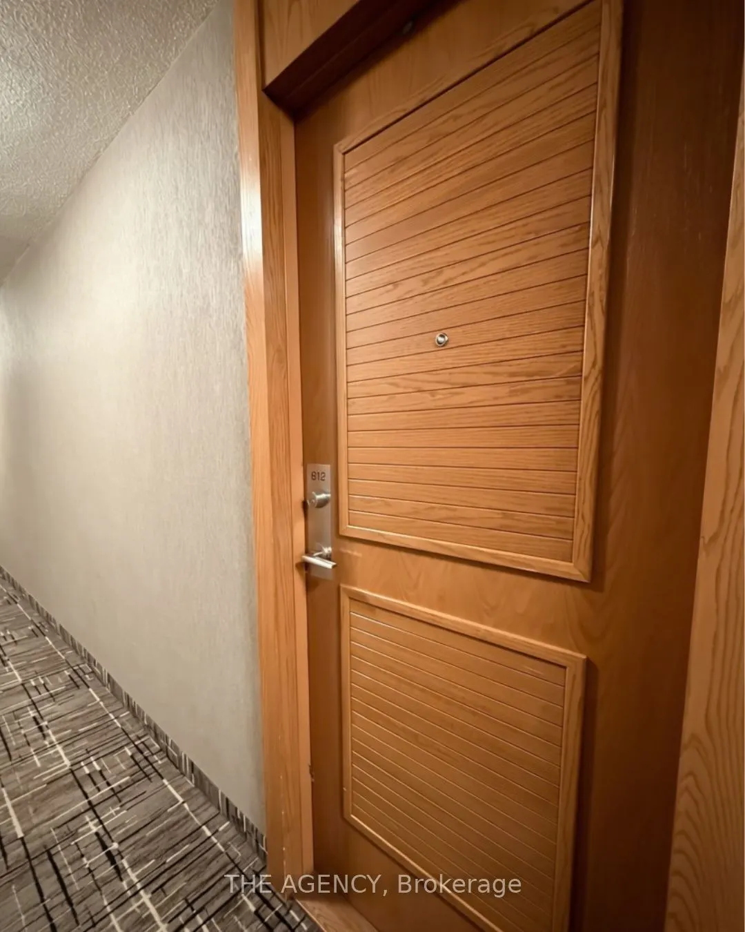 219 Fort York Boulevard S #612