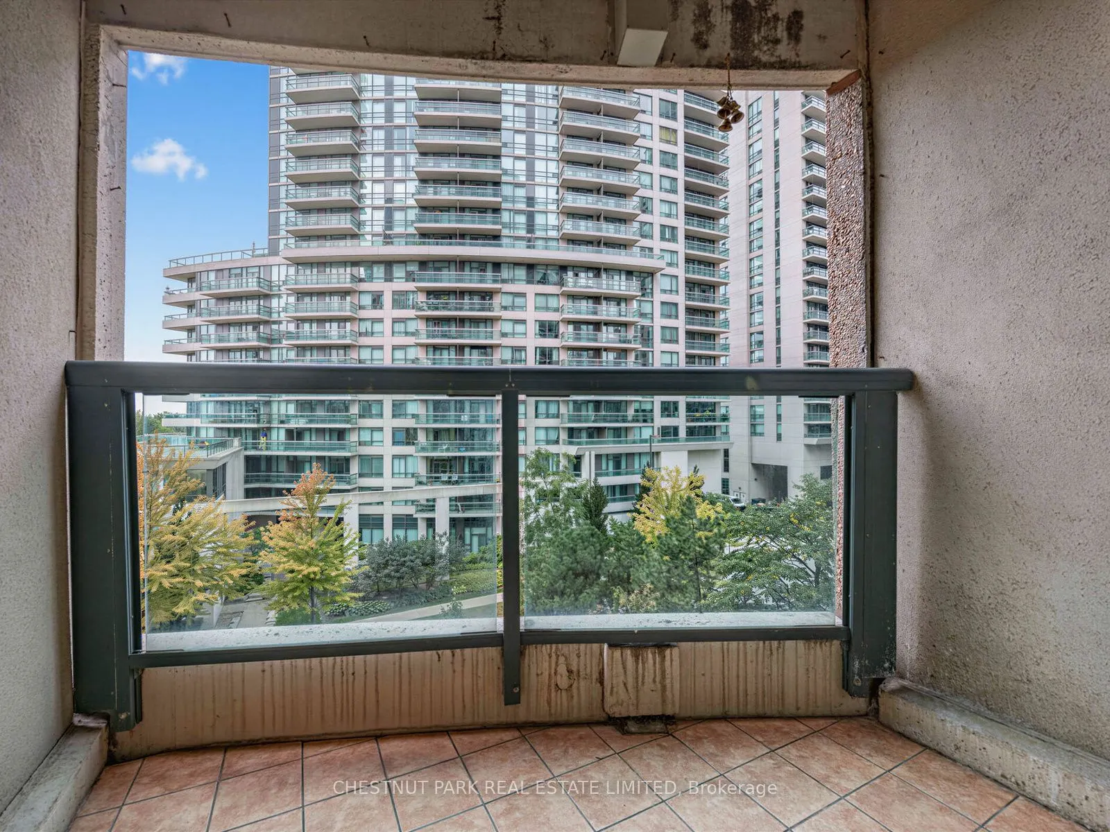 23 Lorraine Drive #610