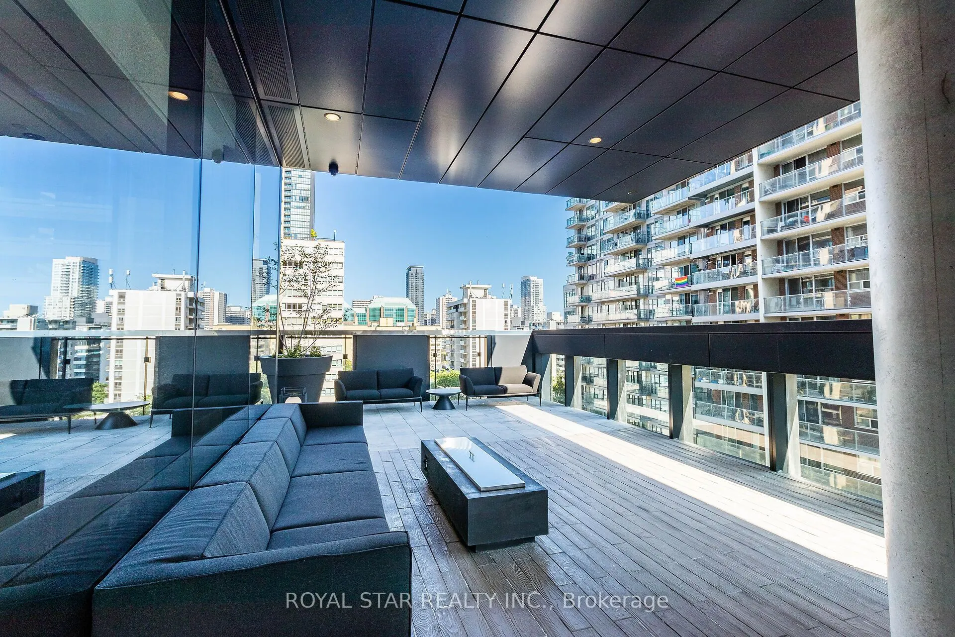 55 Charles Street E #1304