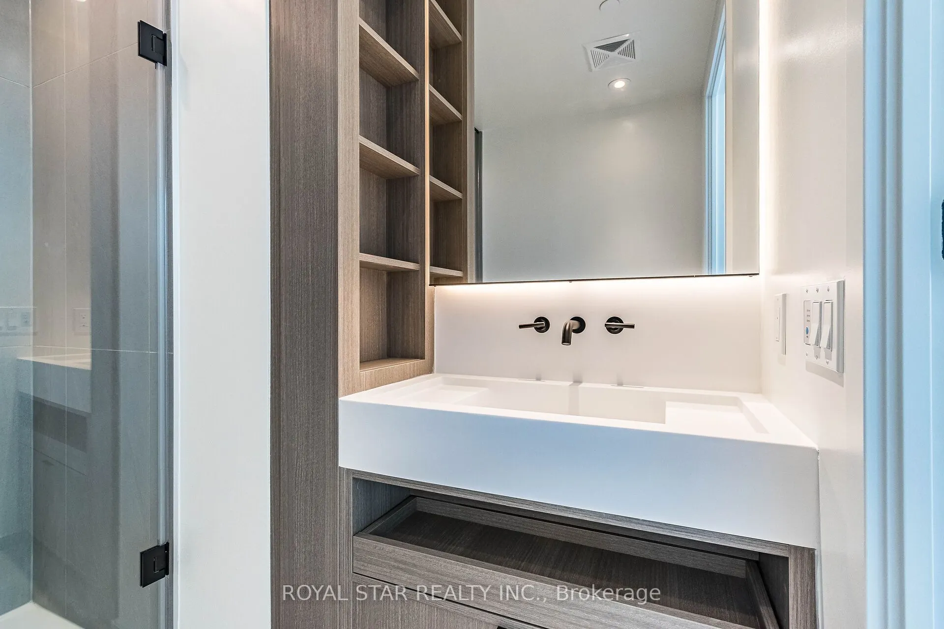 55 Charles Street E #1304