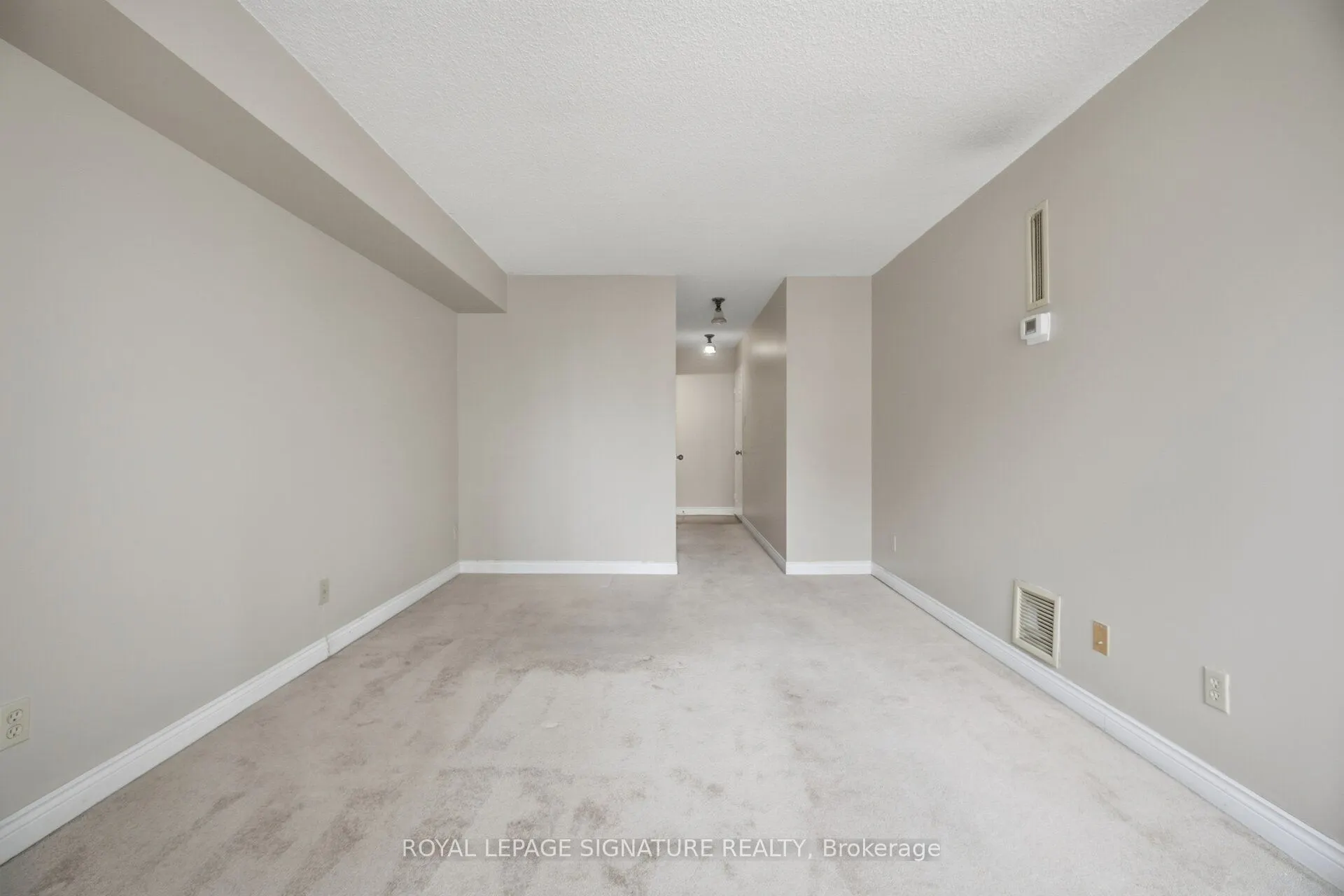 77 Carlton Street #1002
