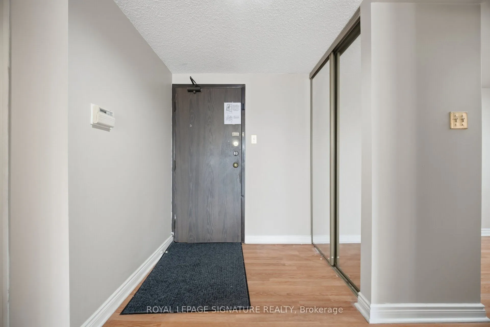 77 Carlton Street #1002