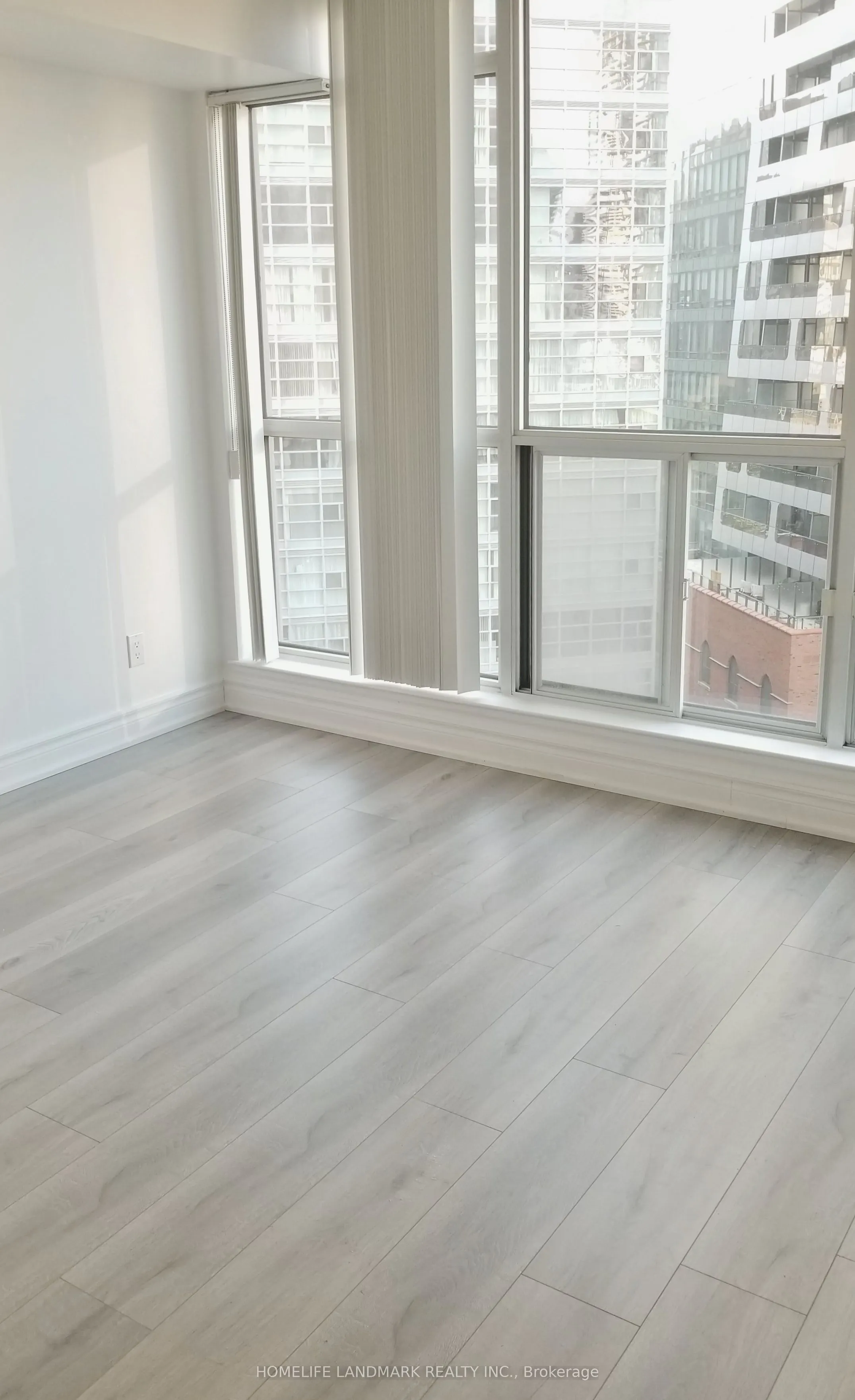 24 Wellesley Street W #1410