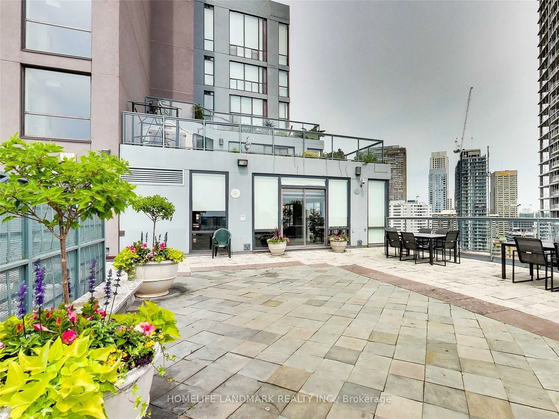 24 Wellesley Street W #1410