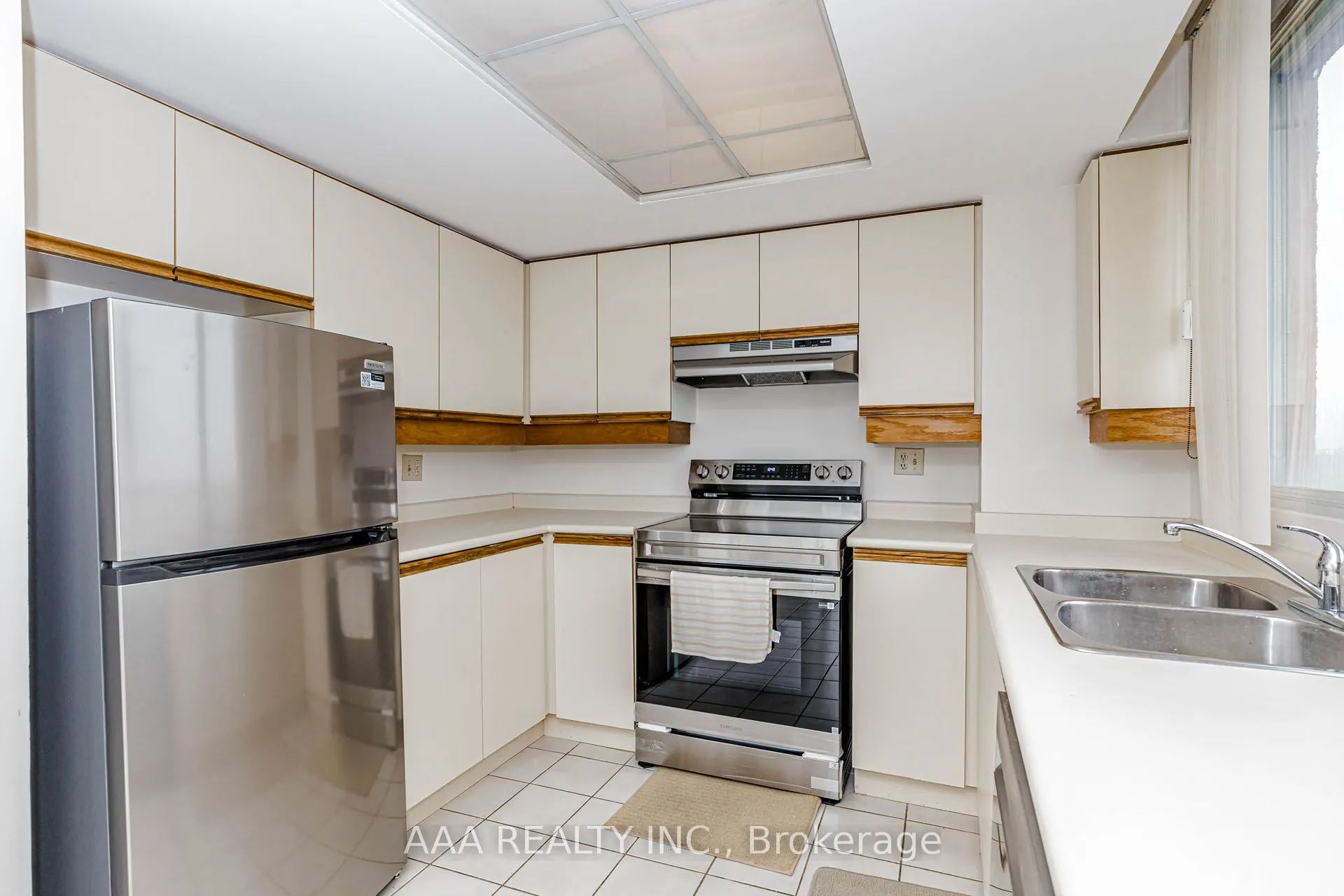5 Concorde Place #2101