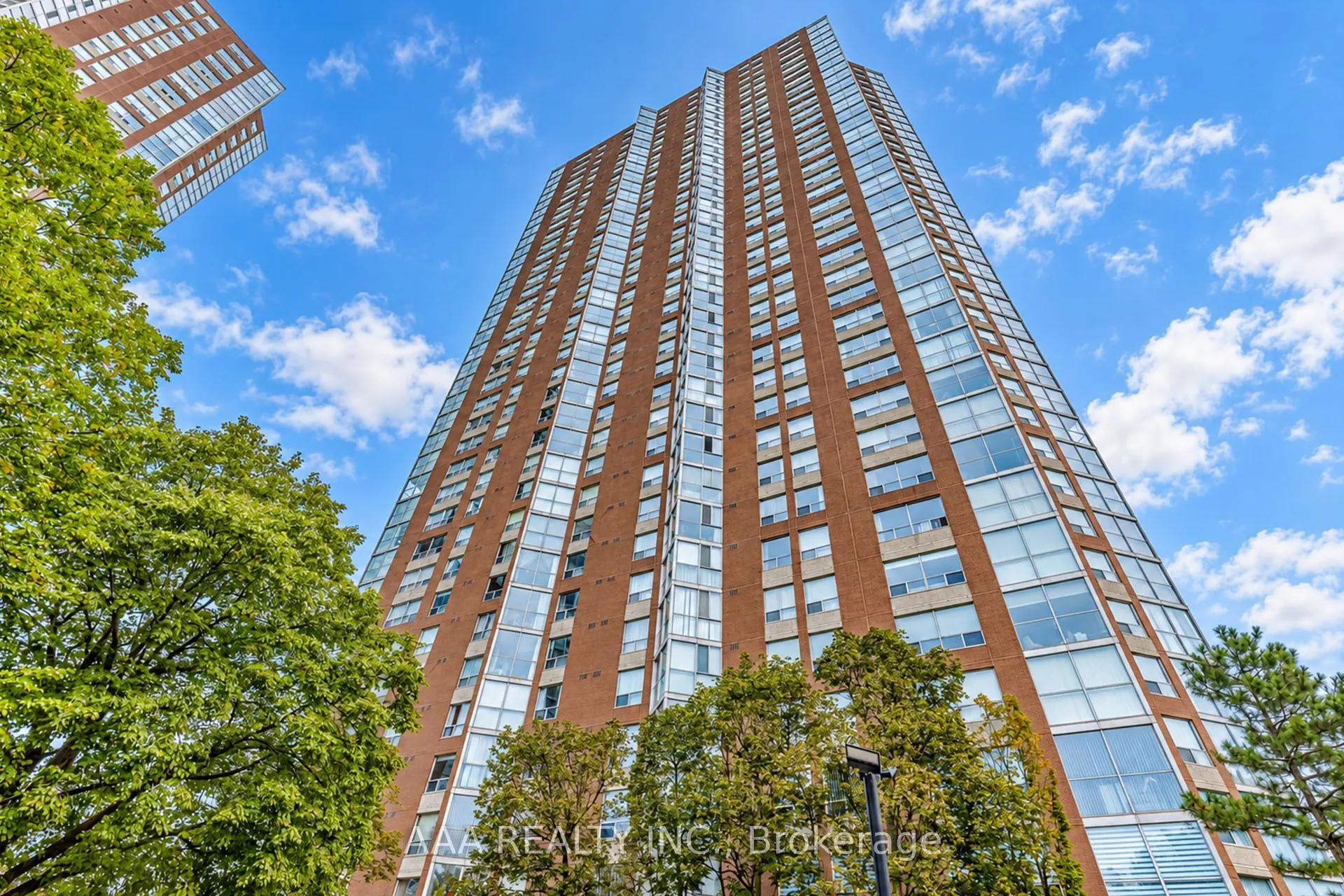 5 Concorde Place #2101
