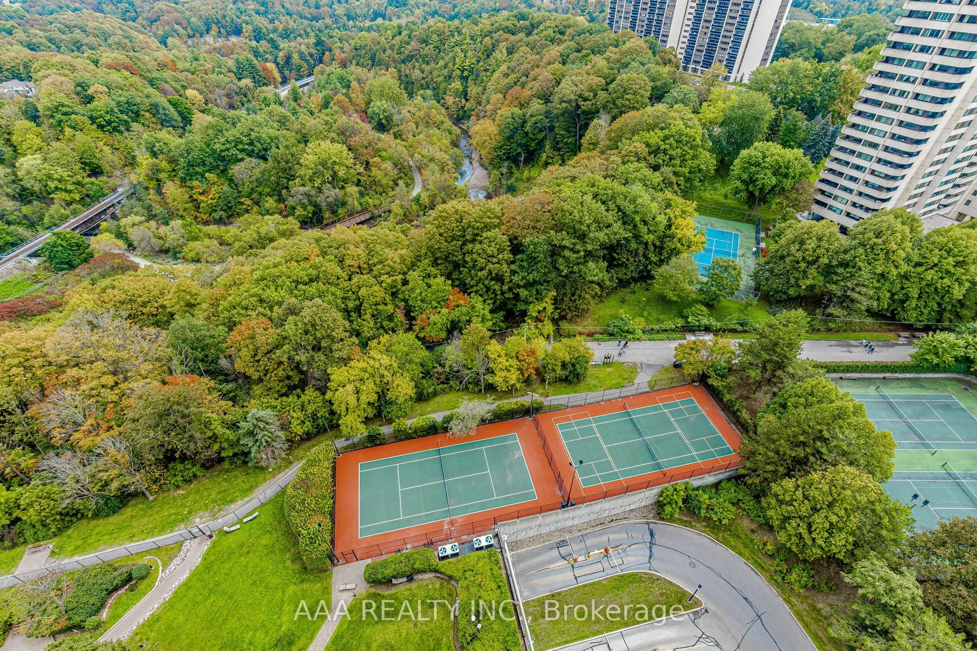 5 Concorde Place #2101
