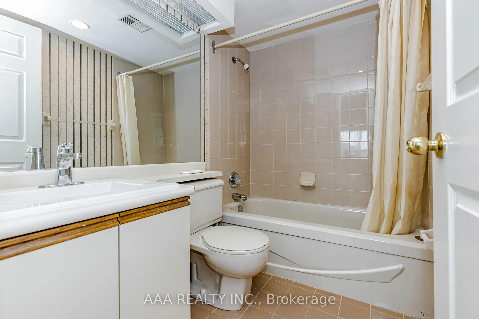 5 Concorde Place #2101