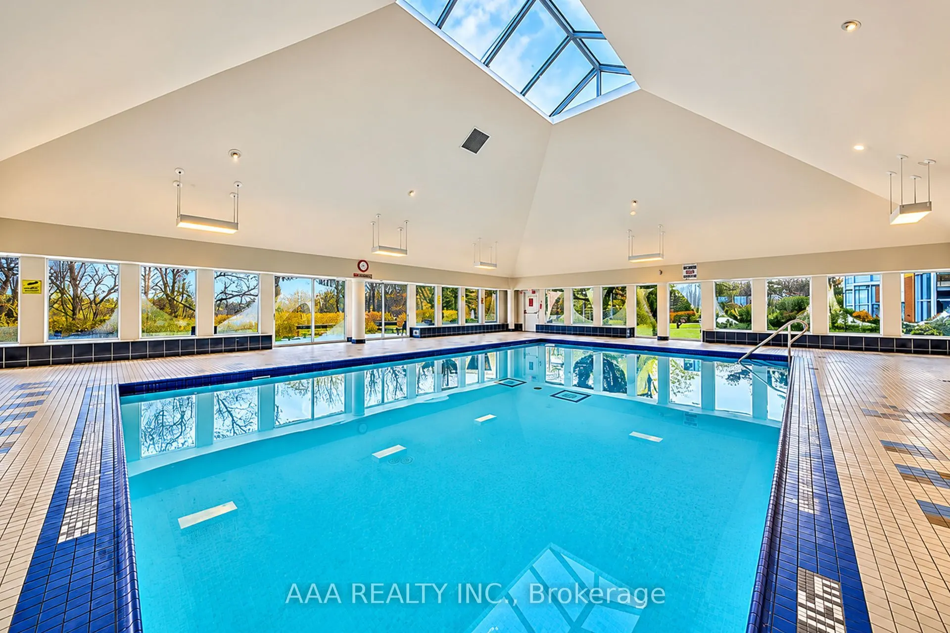 5 Concorde Place #2101