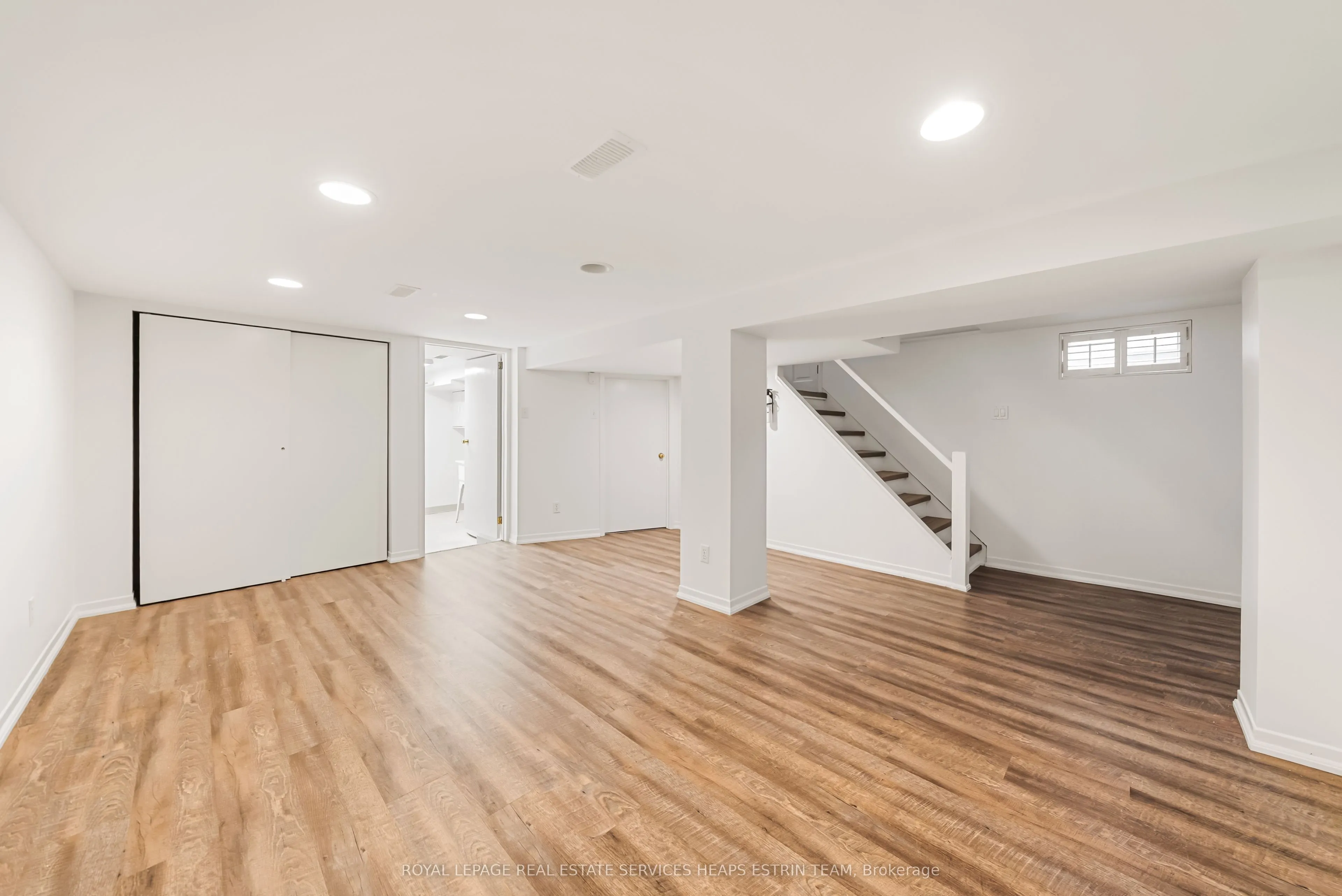 63 Thursfield Crescent