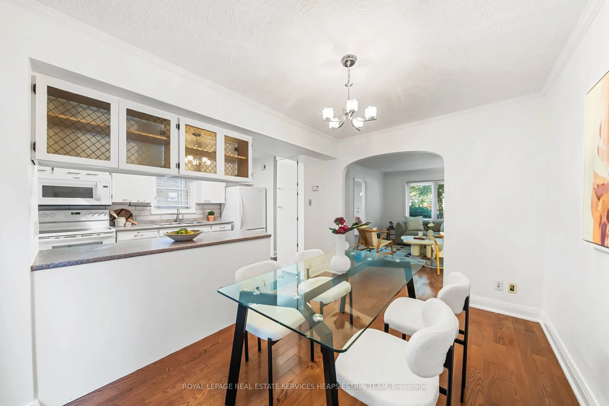 63 Thursfield Crescent