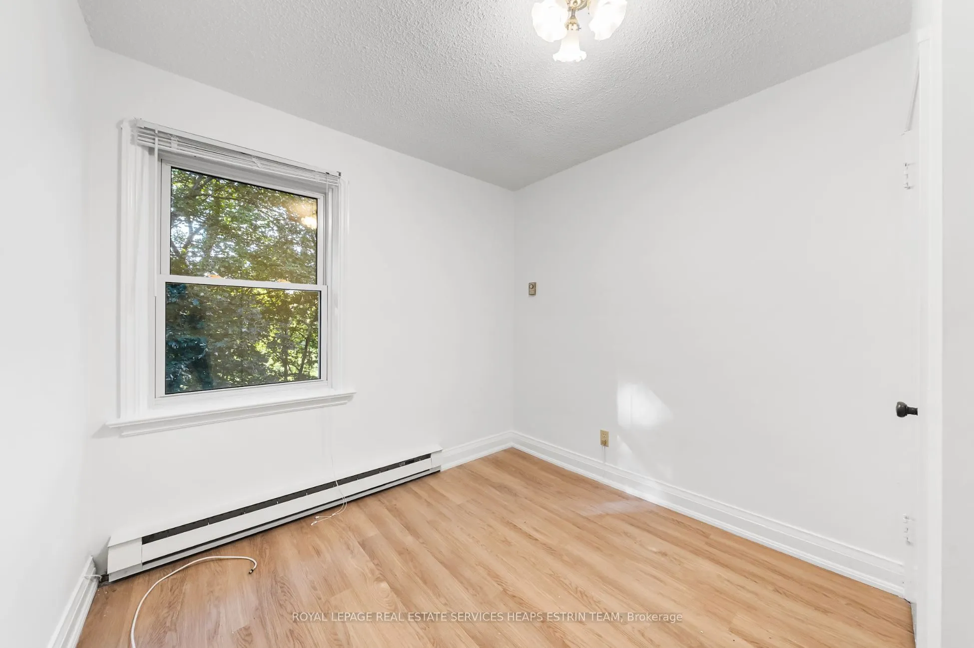 63 Thursfield Crescent