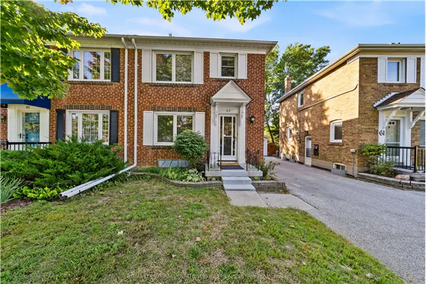 63 Thursfield Crescent