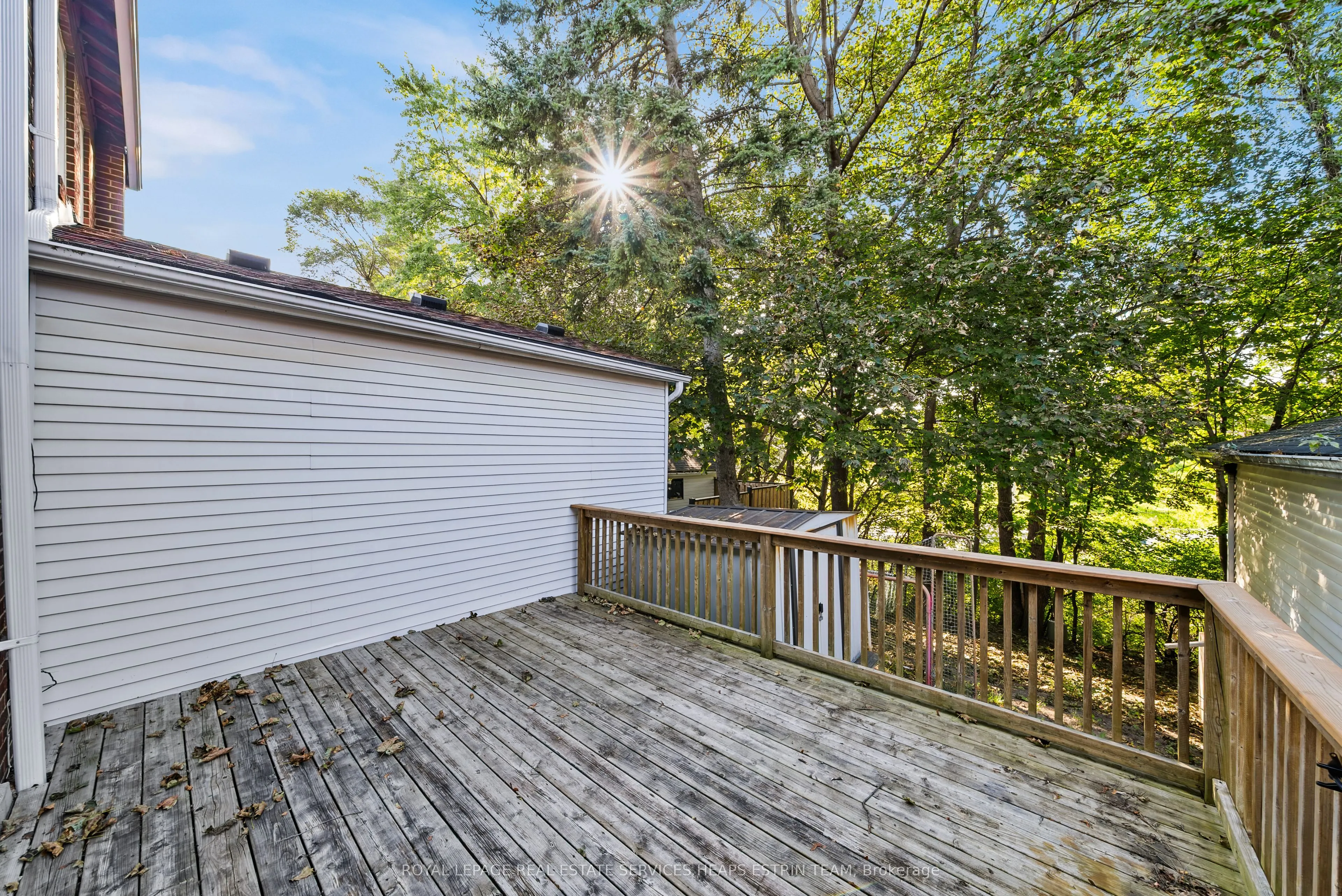 63 Thursfield Crescent