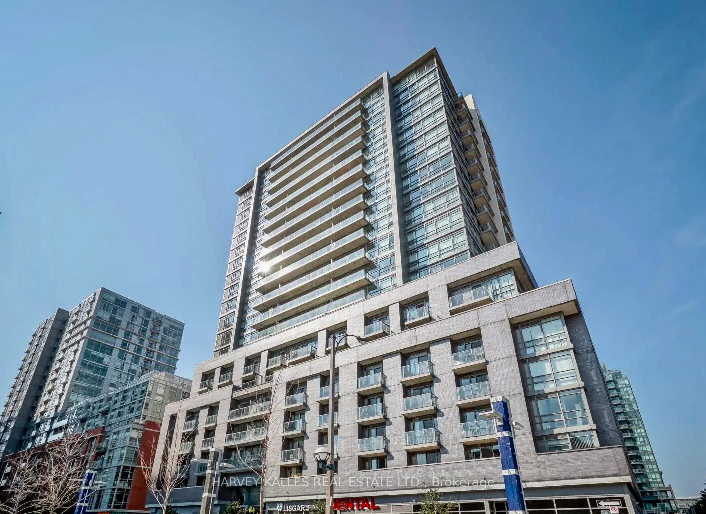 68 Abell Street #538
