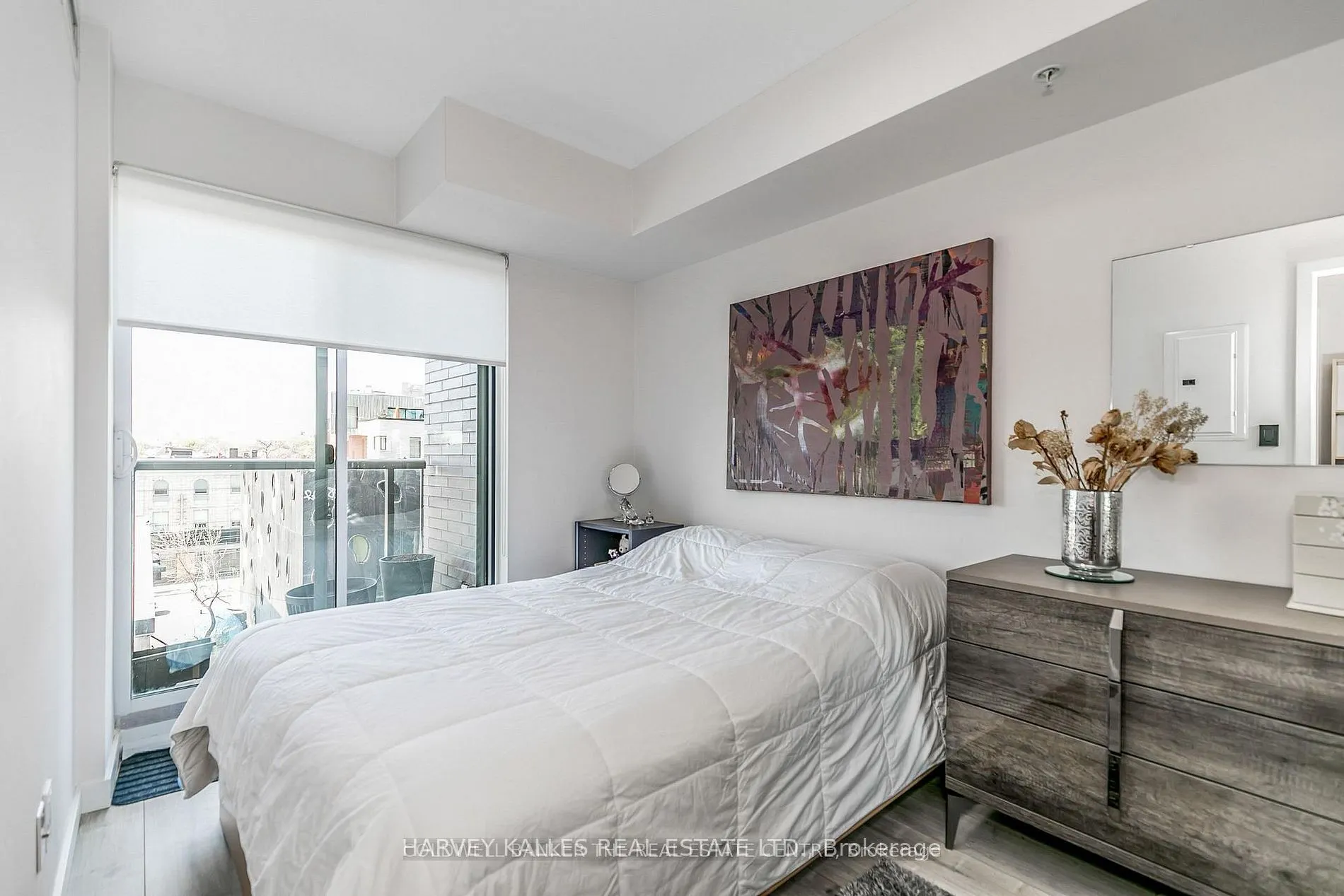 68 Abell Street #538
