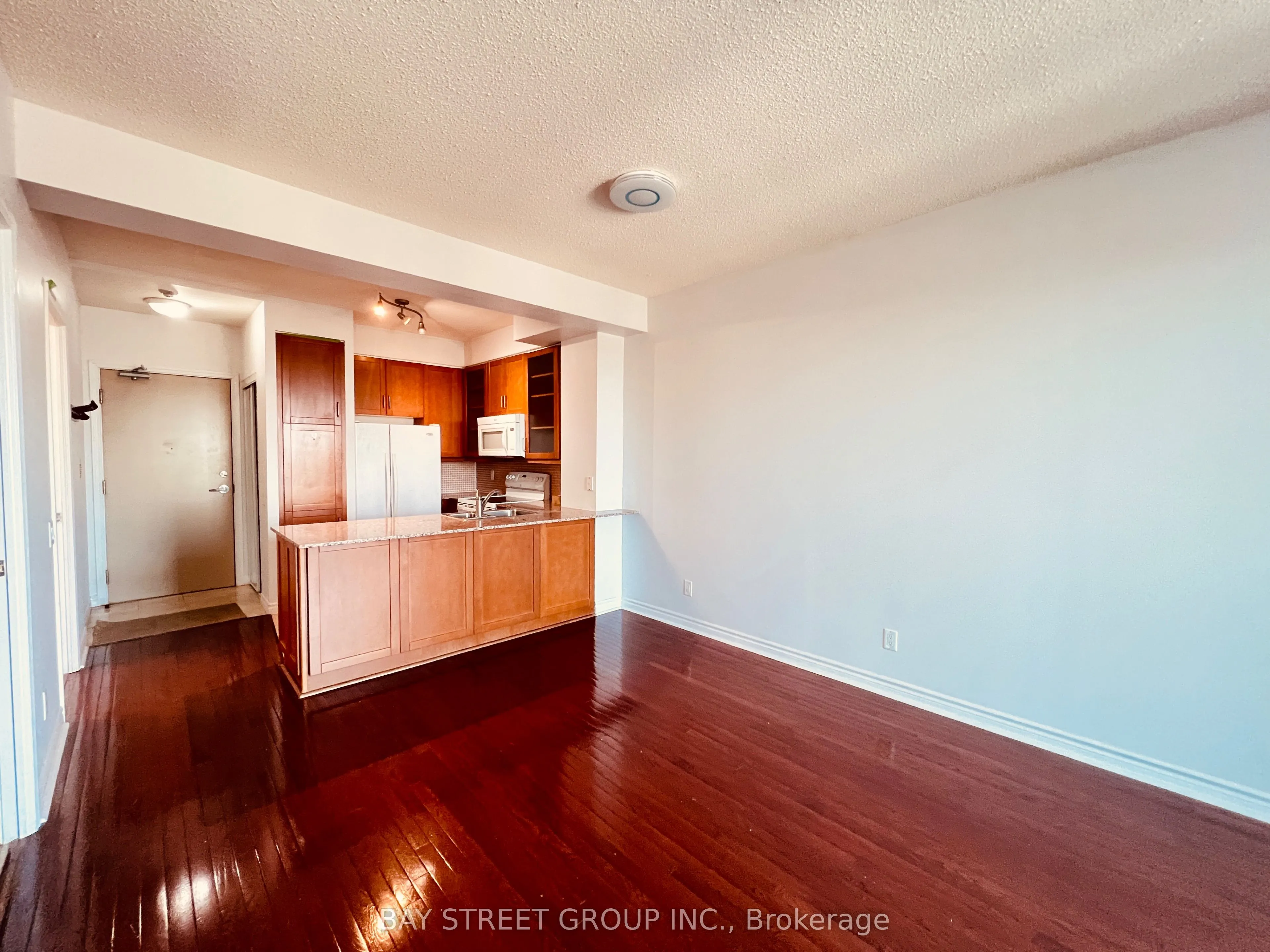 60 Byng Avenue #2107