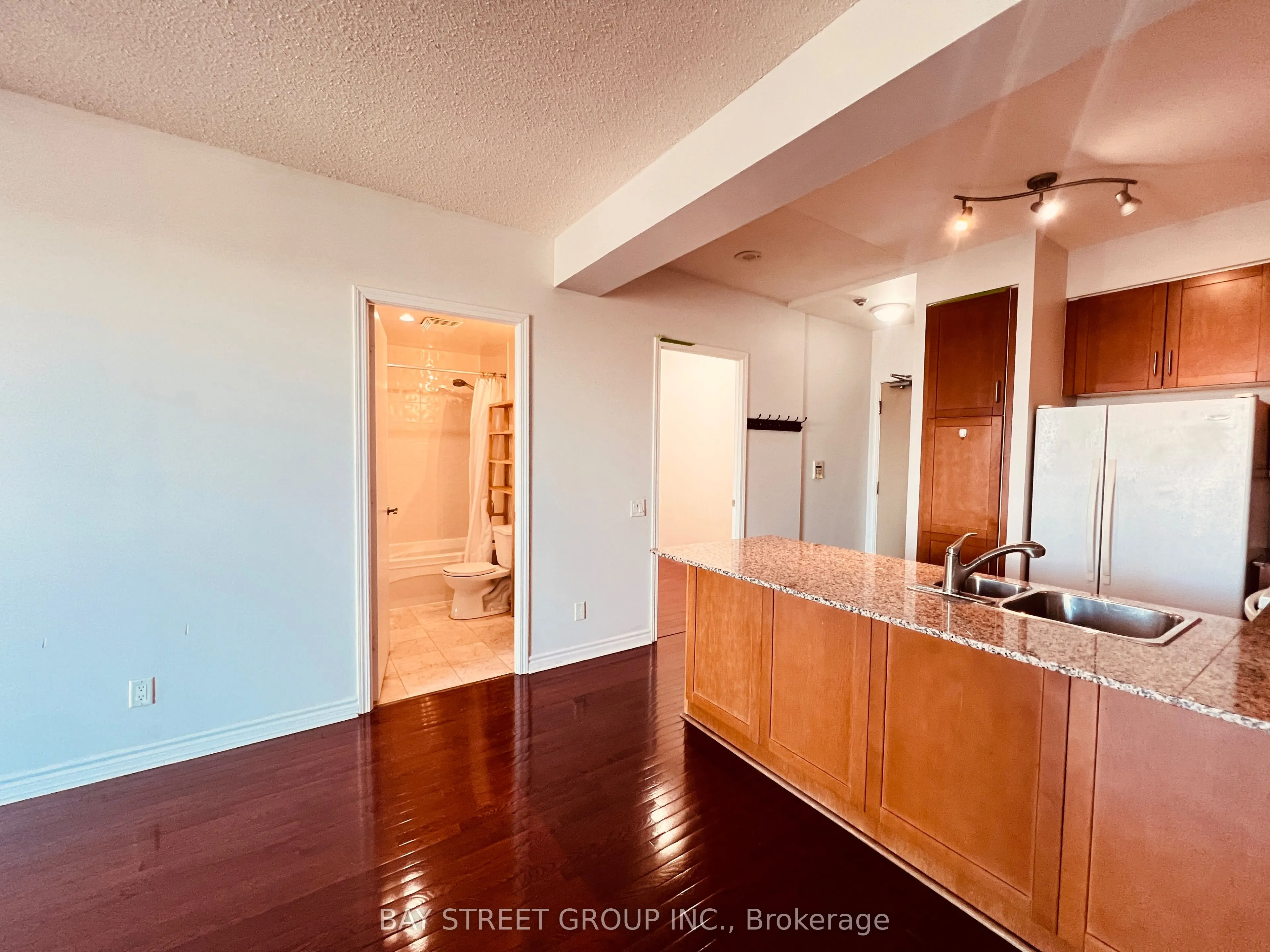60 Byng Avenue #2107