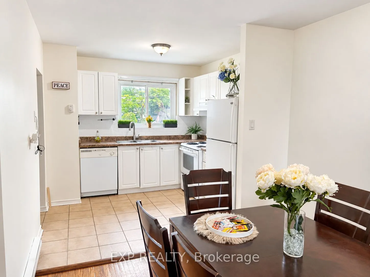 55 Godstone Road #111
