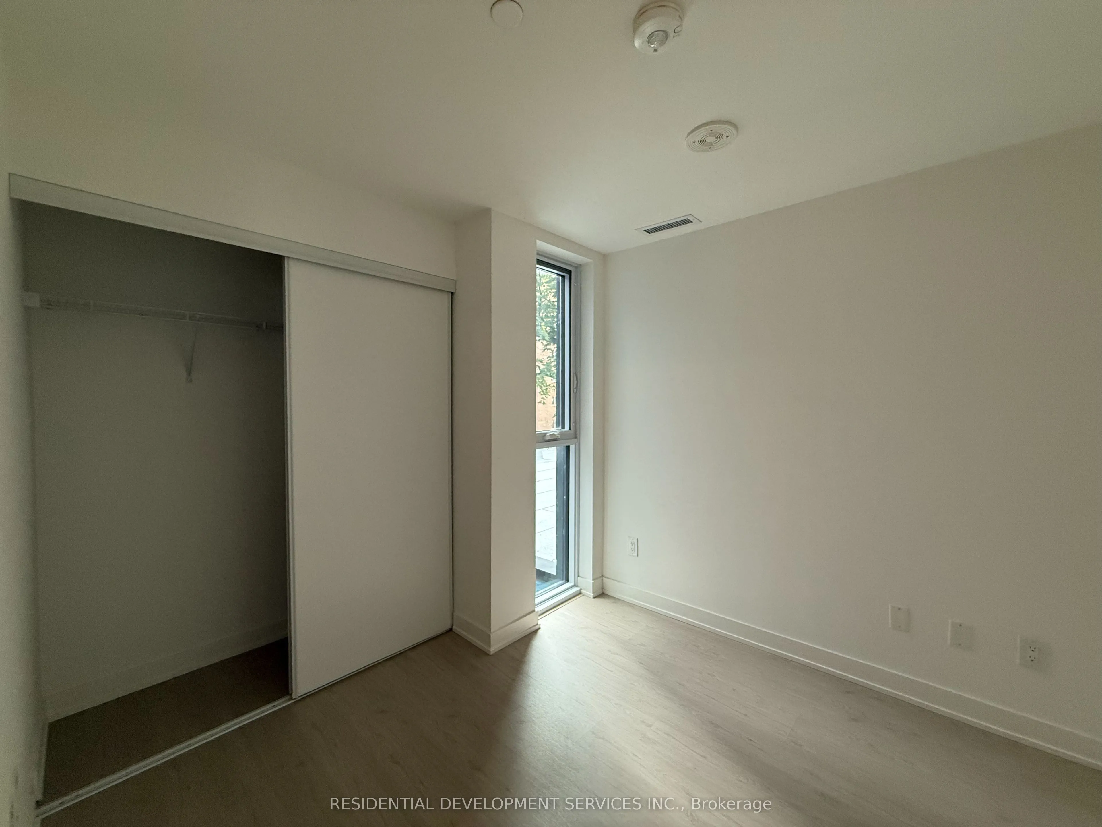 65 Mutual Street #405