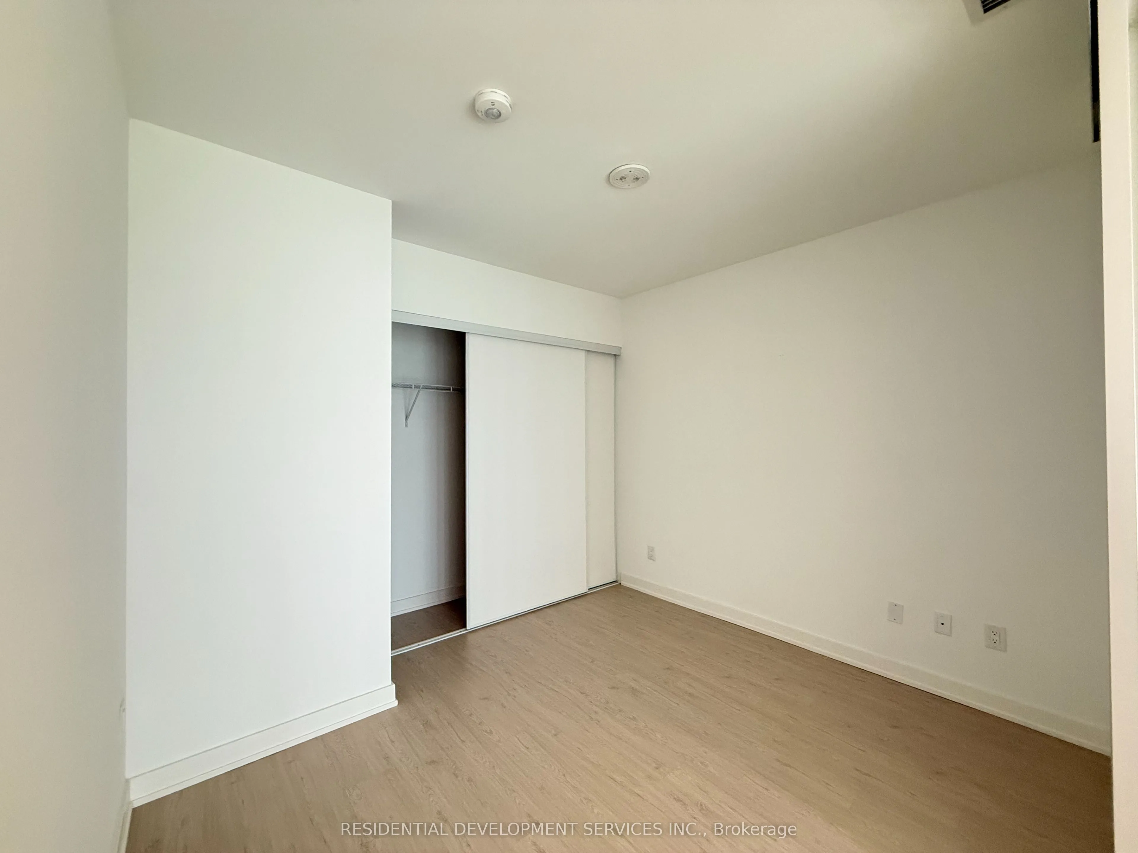 65 Mutual Street #408