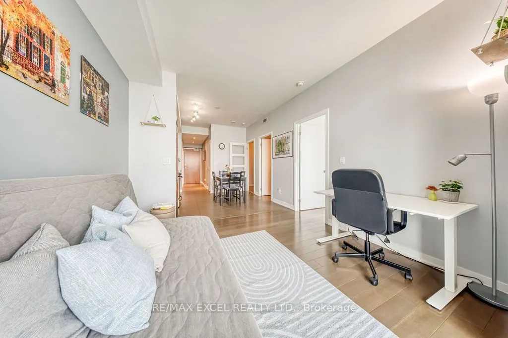 170 Fort York Boulevard #1301