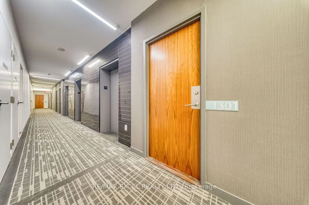 170 Fort York Boulevard #1301