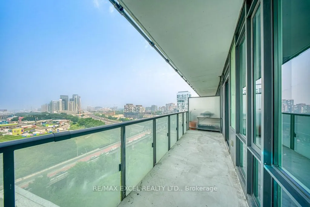 170 Fort York Boulevard #1301